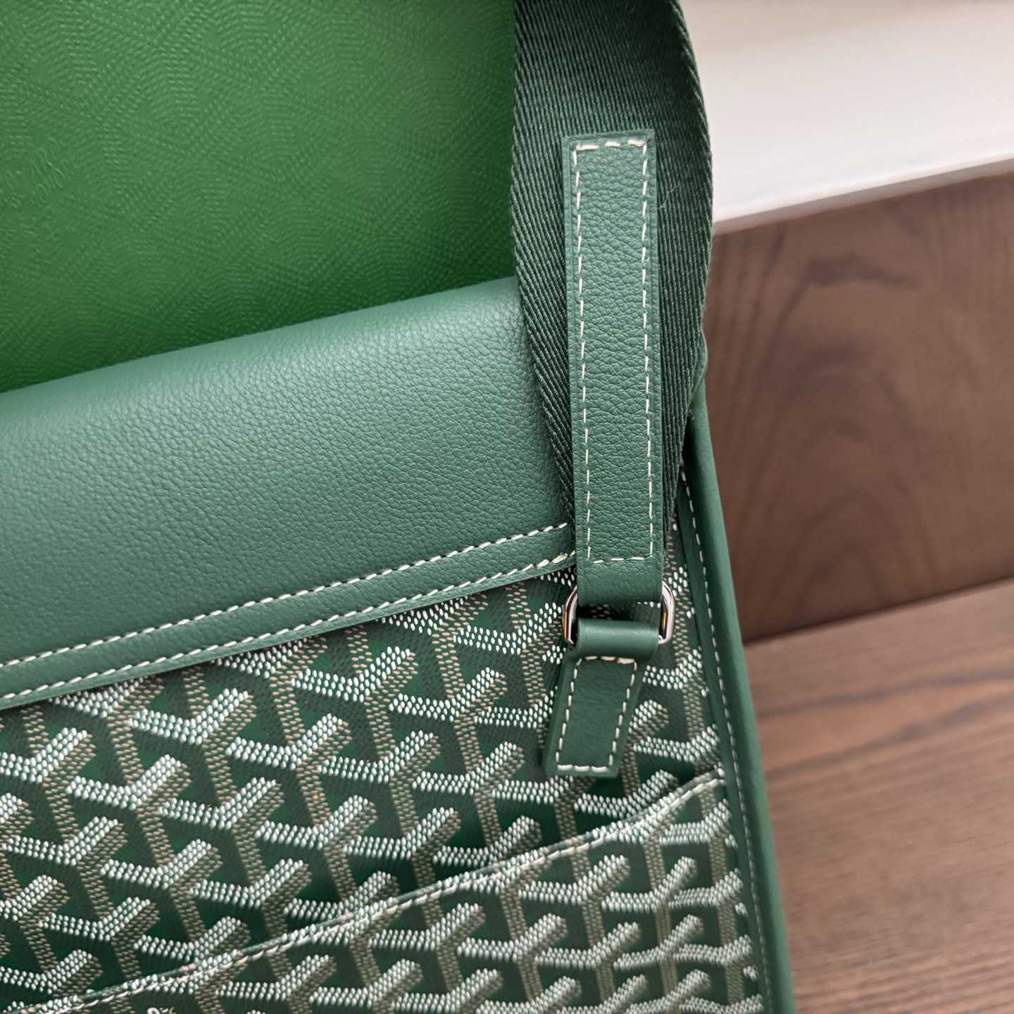 Goyard Coursier Messenger Bag - DesignerGu