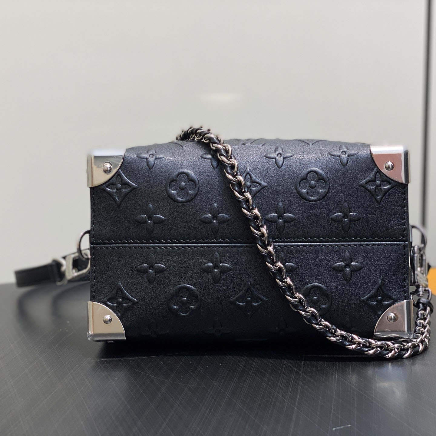 Louis Vuitton Speedy Trunk 20   M14575 - DesignerGu