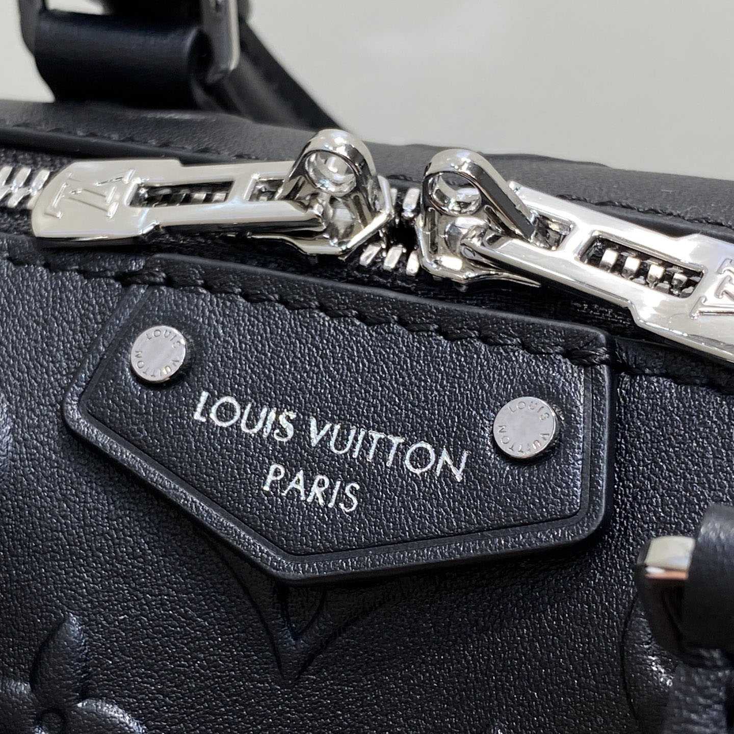 Louis Vuitton Speedy Trunk 20   M14575 - DesignerGu