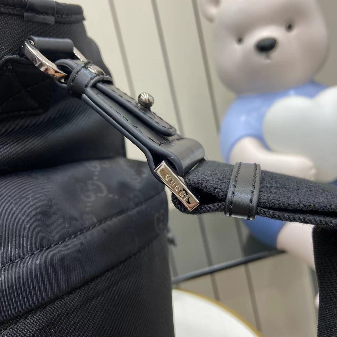 Gucci Nexus Large Tote Bag - DesignerGu