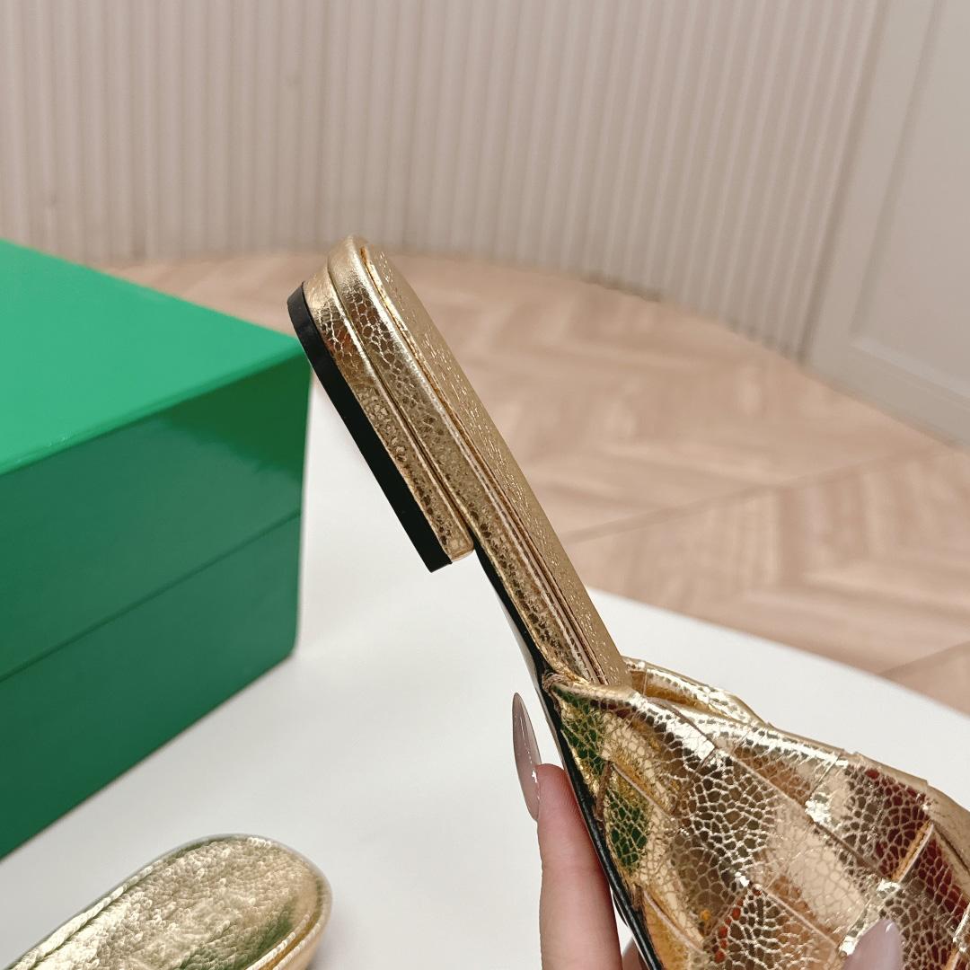 Bottega Veneta Blink Flat Mule - DesignerGu