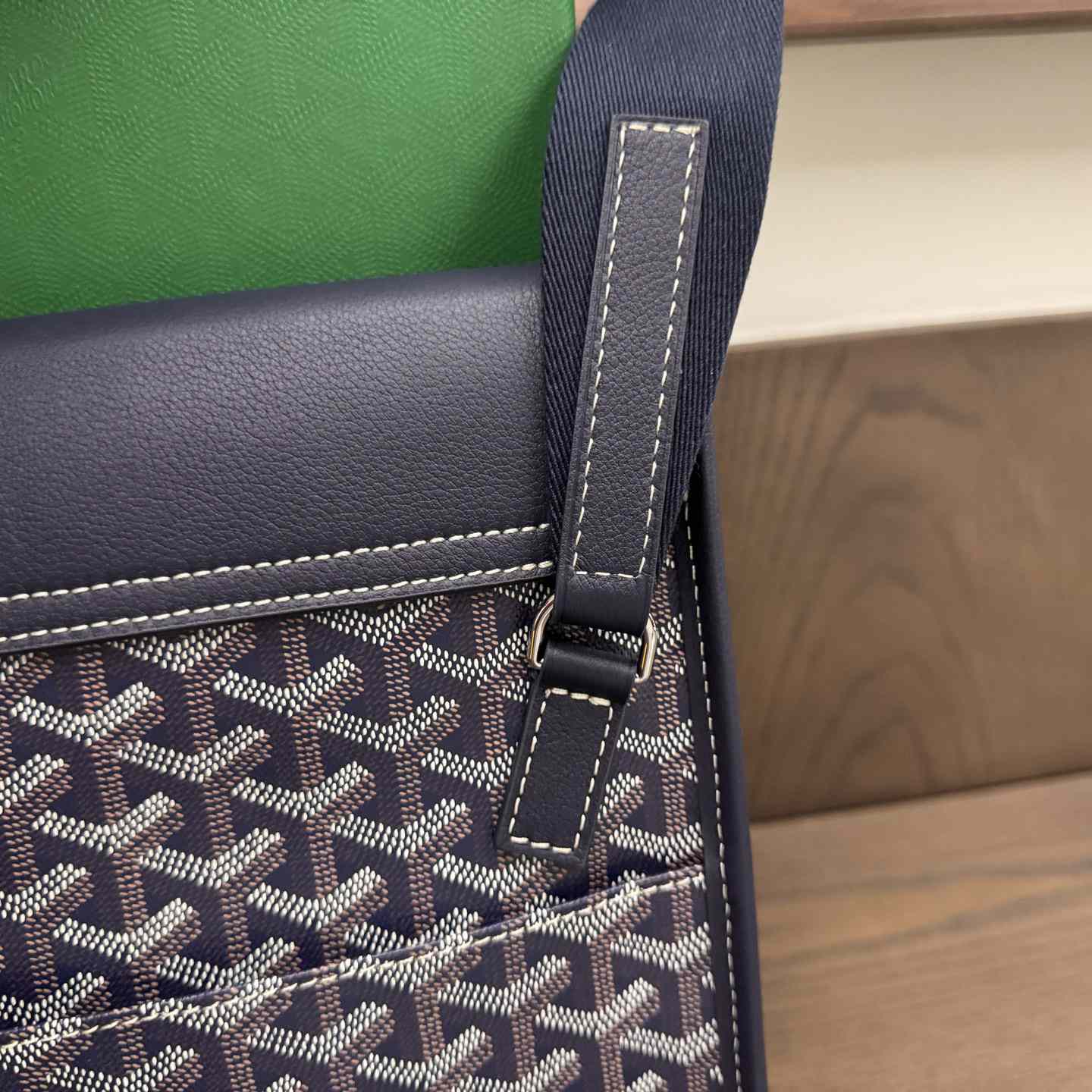 Goyard Coursier Messenger Bag - DesignerGu