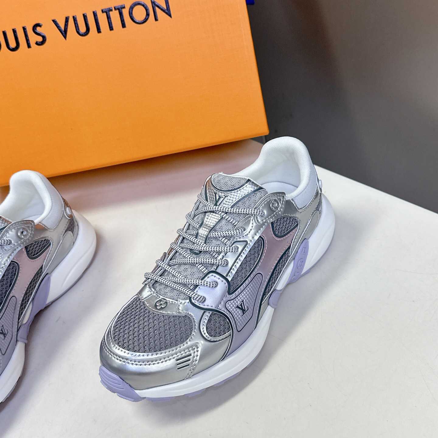 Louis Vuitton LV Olympia Sneaker   1AHOM6 - DesignerGu