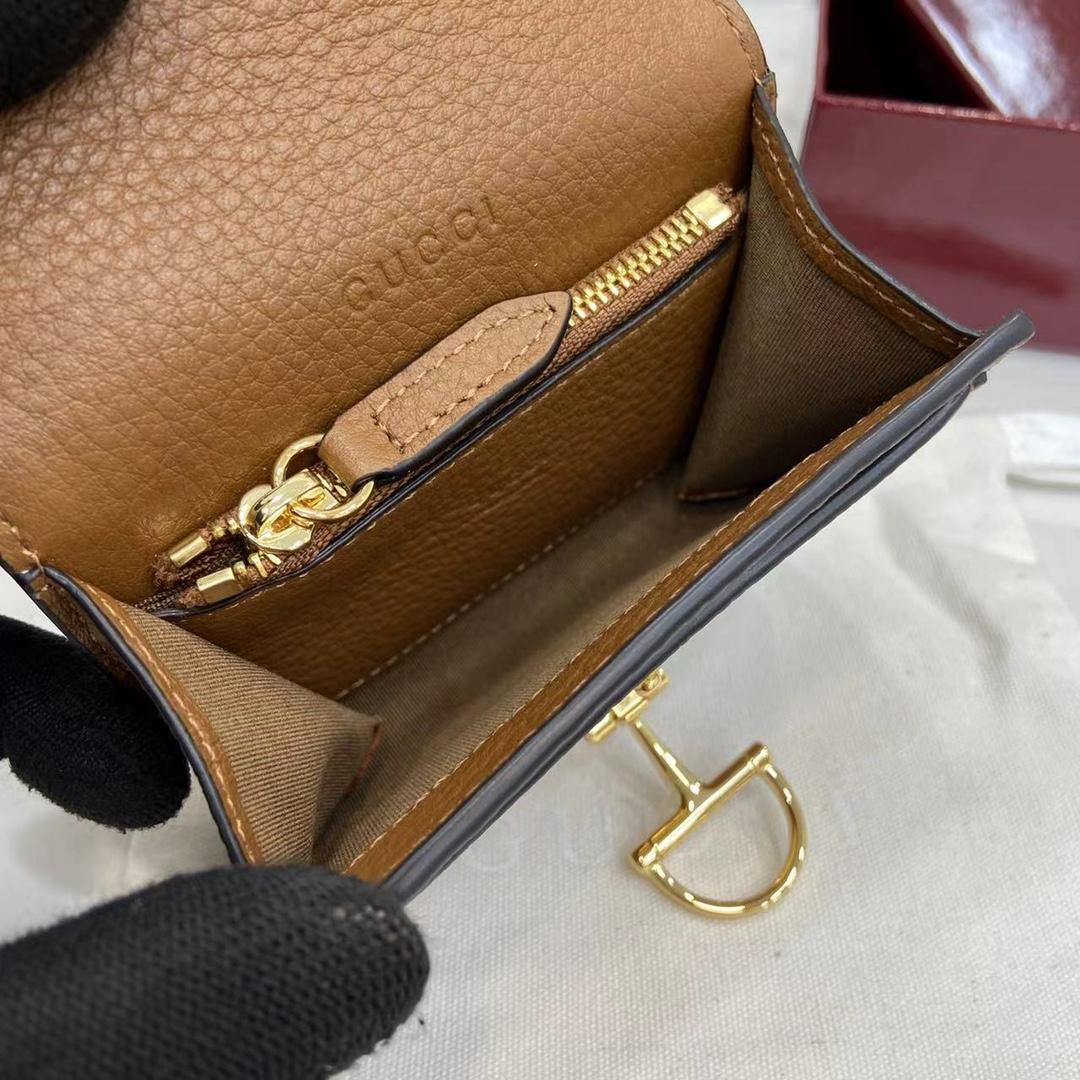 Gucci Softbit Card Case - DesignerGu