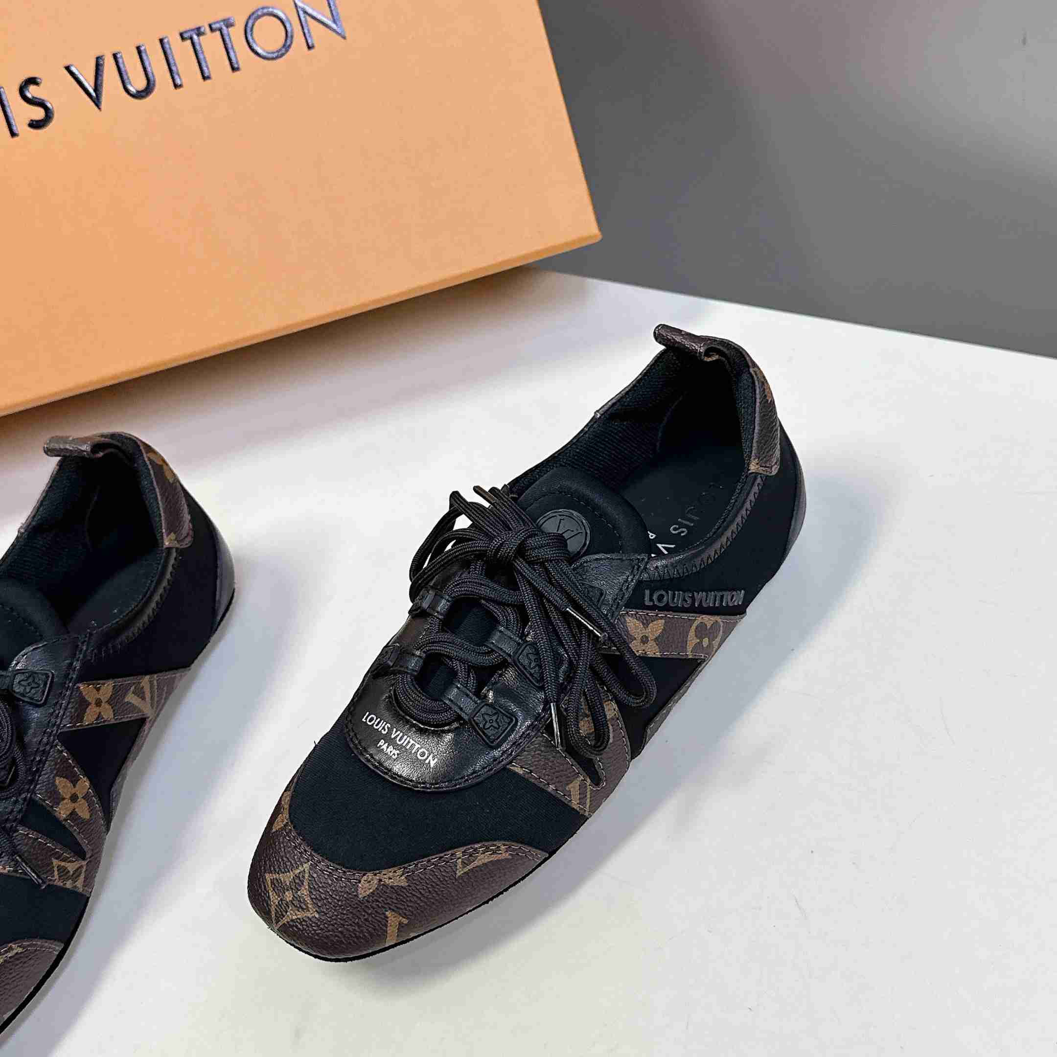 Louis Vuitton LV Sneakerina   1AHNDI - DesignerGu
