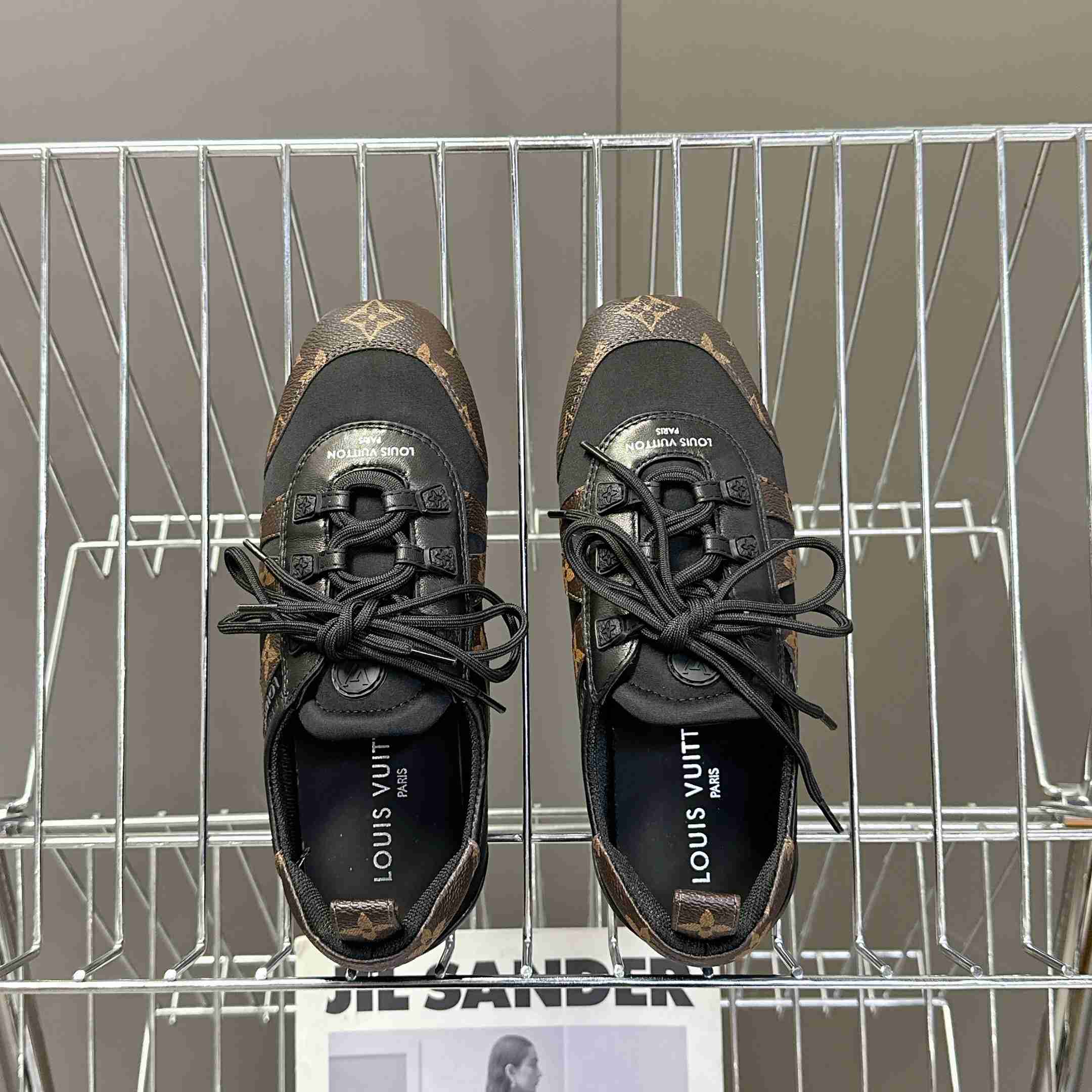 Louis Vuitton LV Sneakerina   1AHNDI - DesignerGu