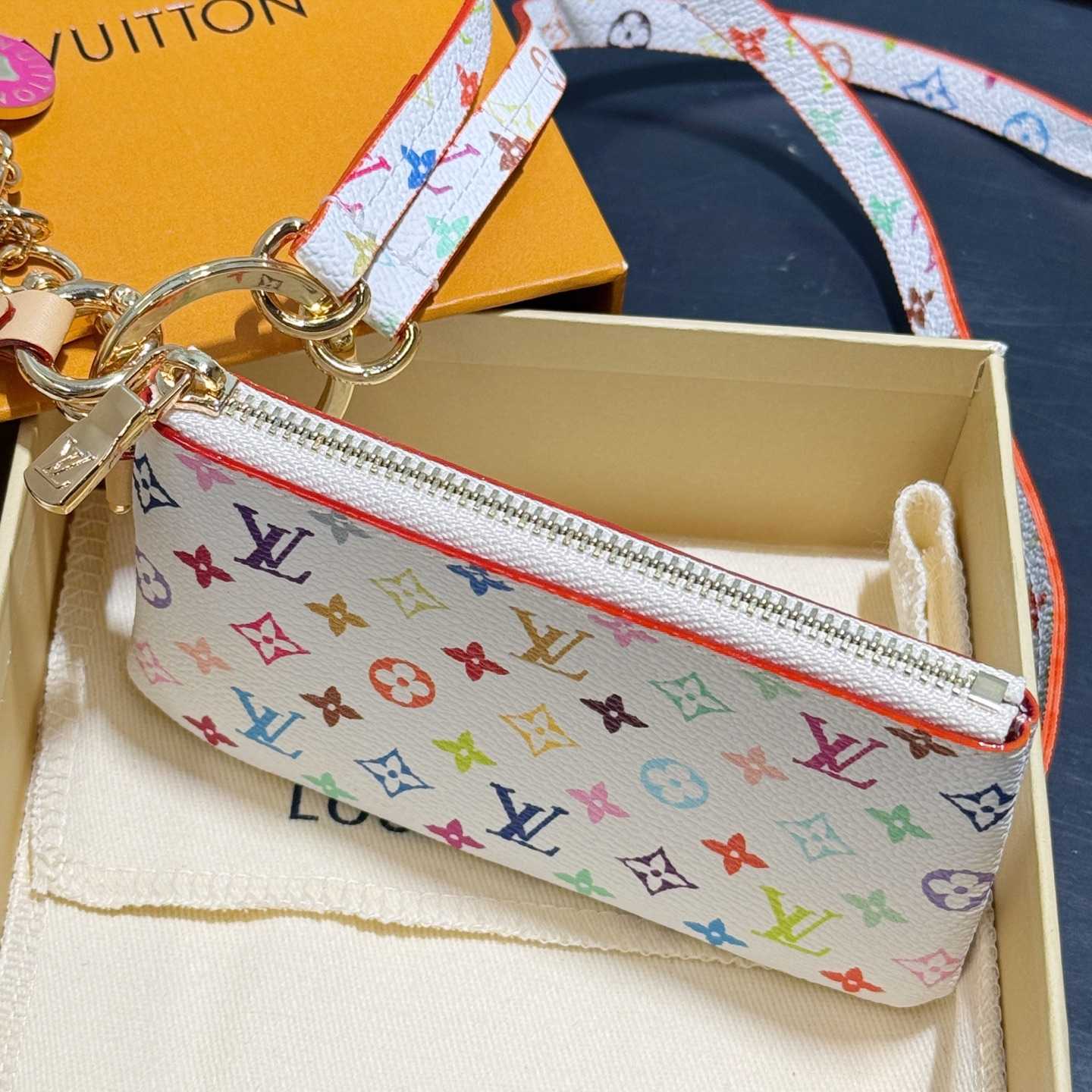 Louis Vuitton LV x TM Phone Holder  M14099 - DesignerGu