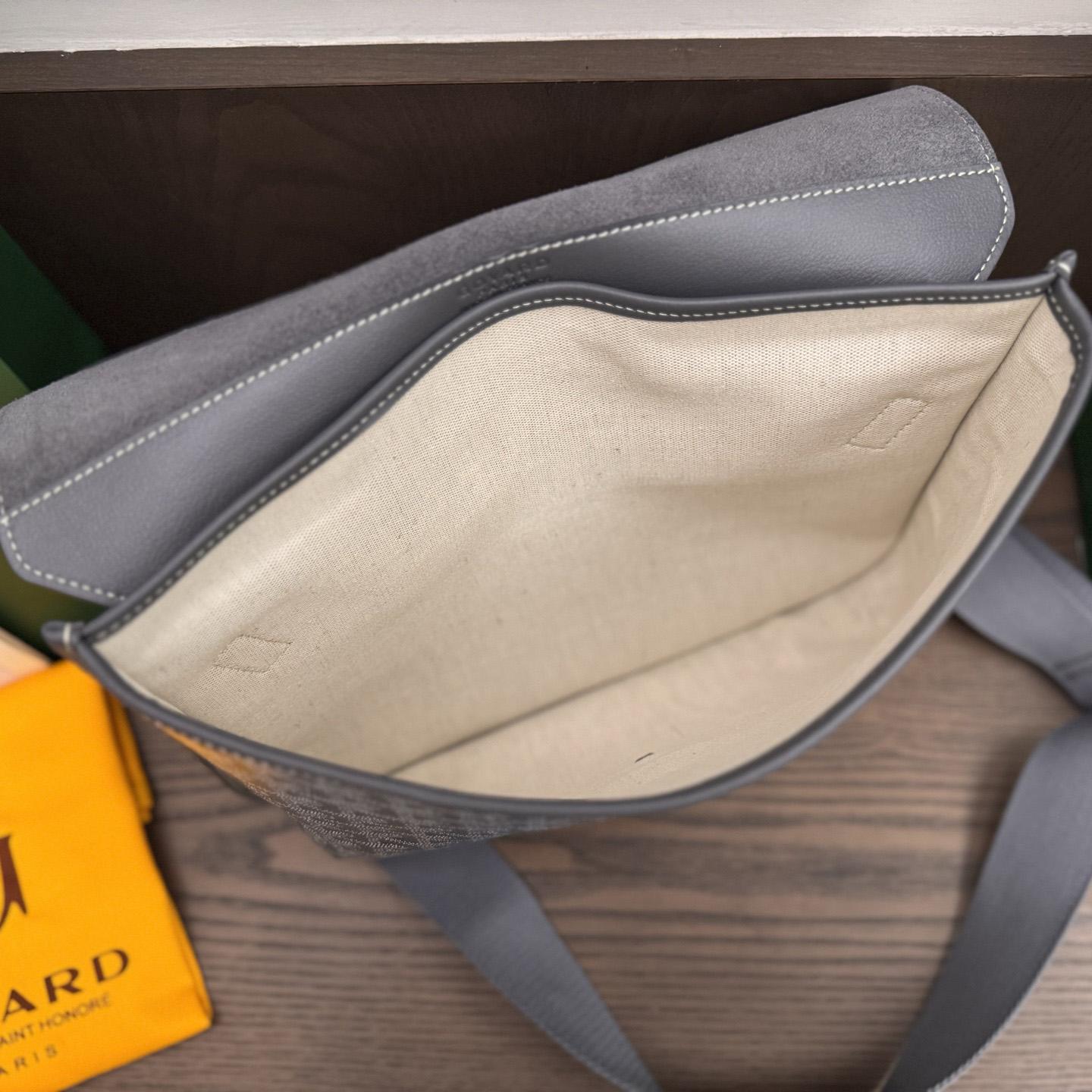 Goyard Coursier Messenger Bag - DesignerGu