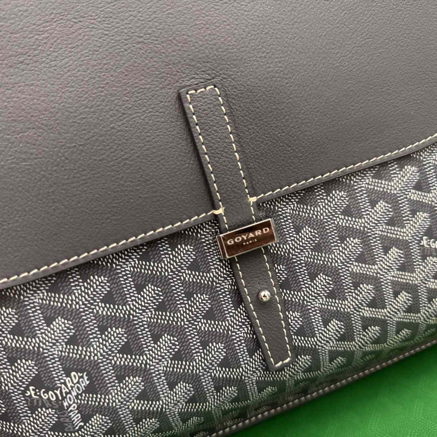 Goyard Coursier Messenger Bag - DesignerGu