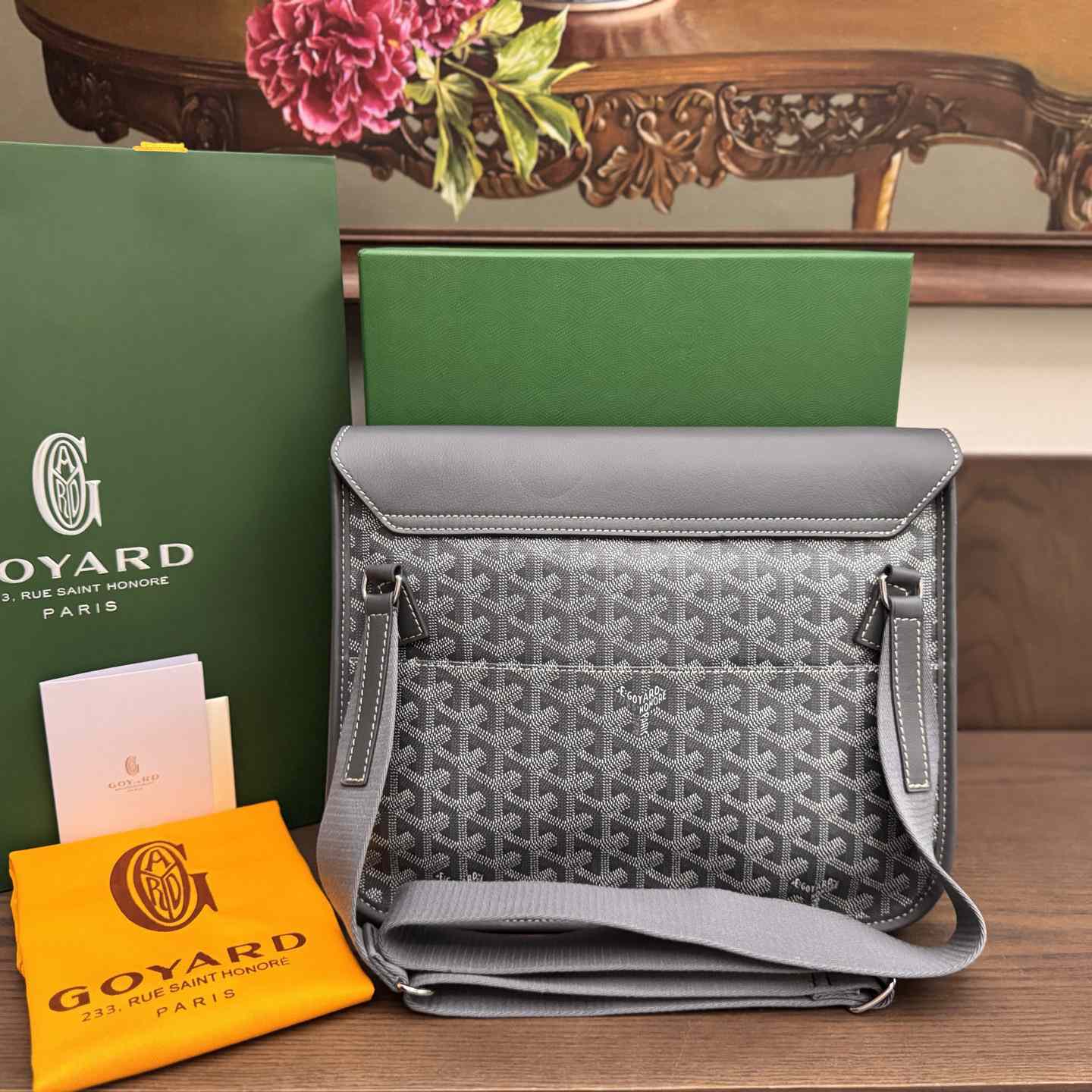 Goyard Coursier Messenger Bag - DesignerGu