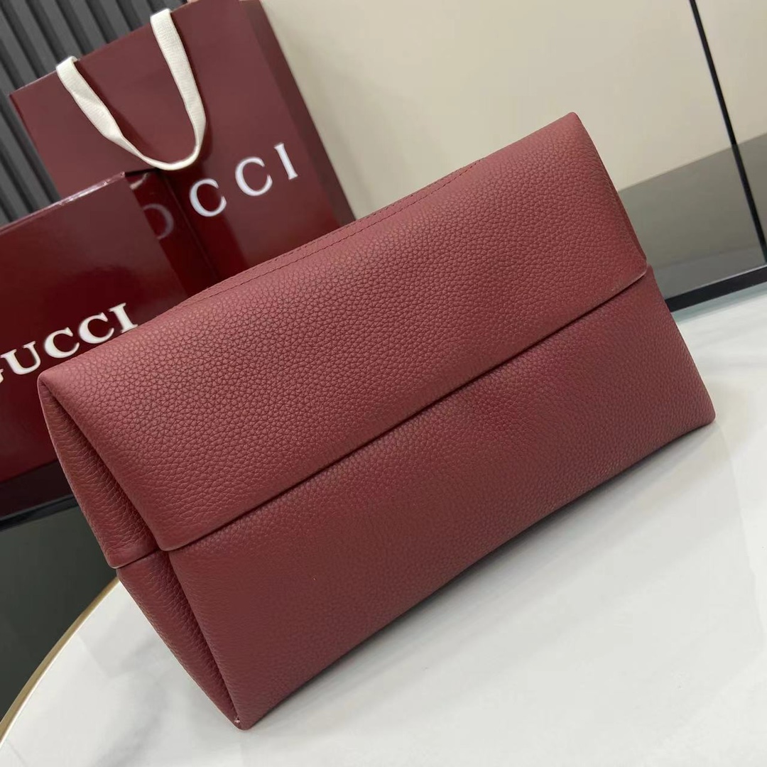 Gucci Softbit Medium Top Handle Bag - DesignerGu