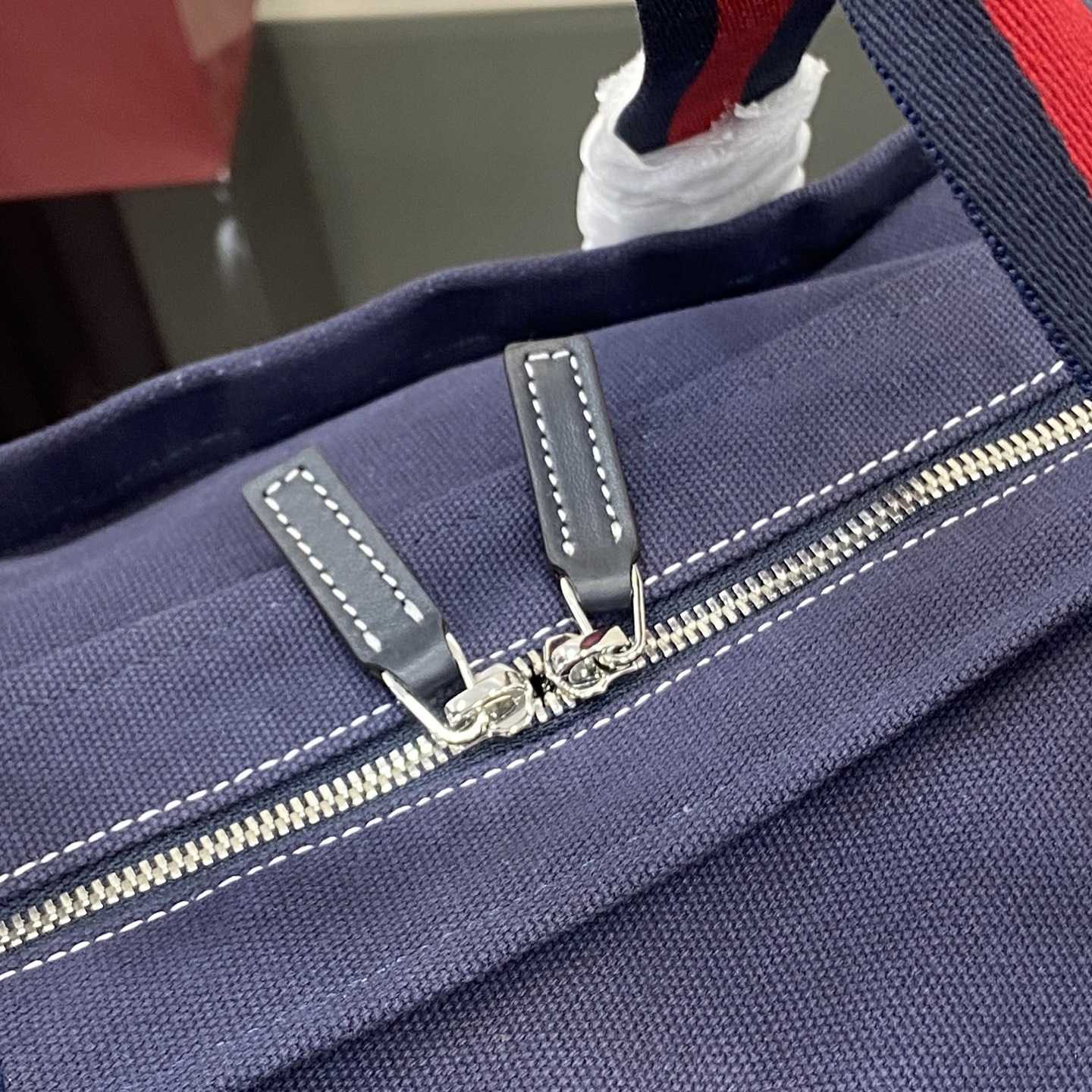 Gucci Printed Canvas Large Tote Bag - DesignerGu