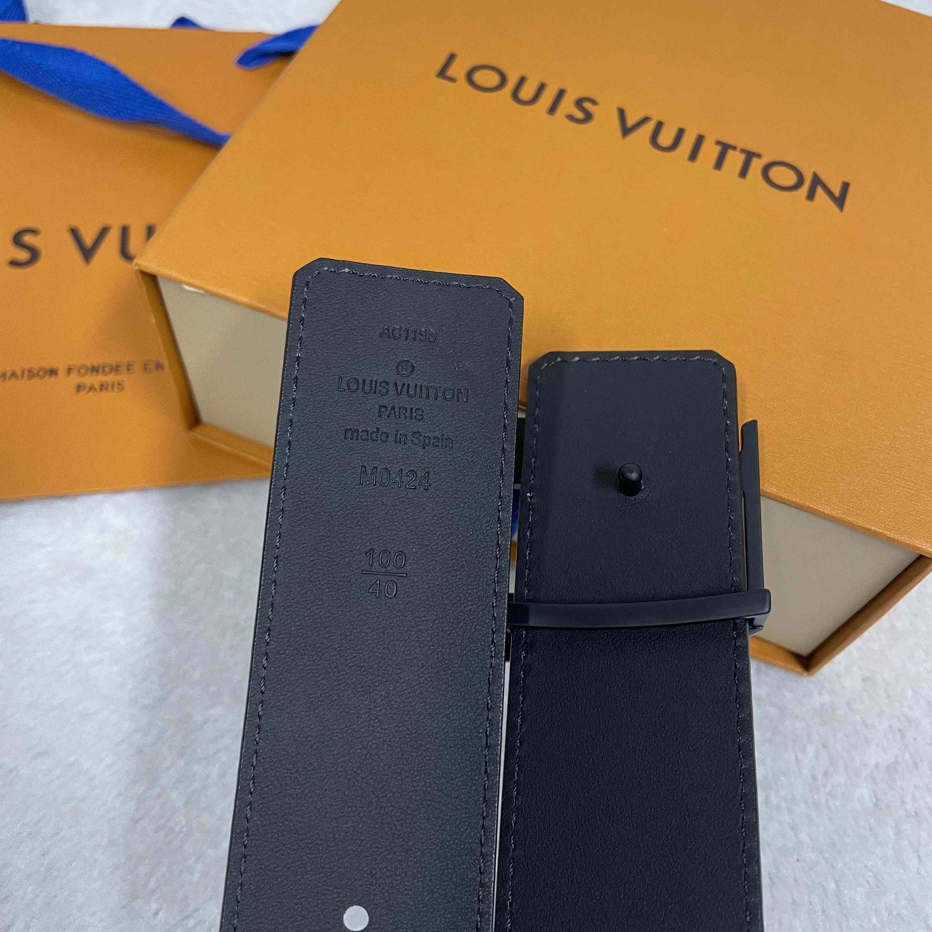Louis Vuitton Reversible Belt - DesignerGu