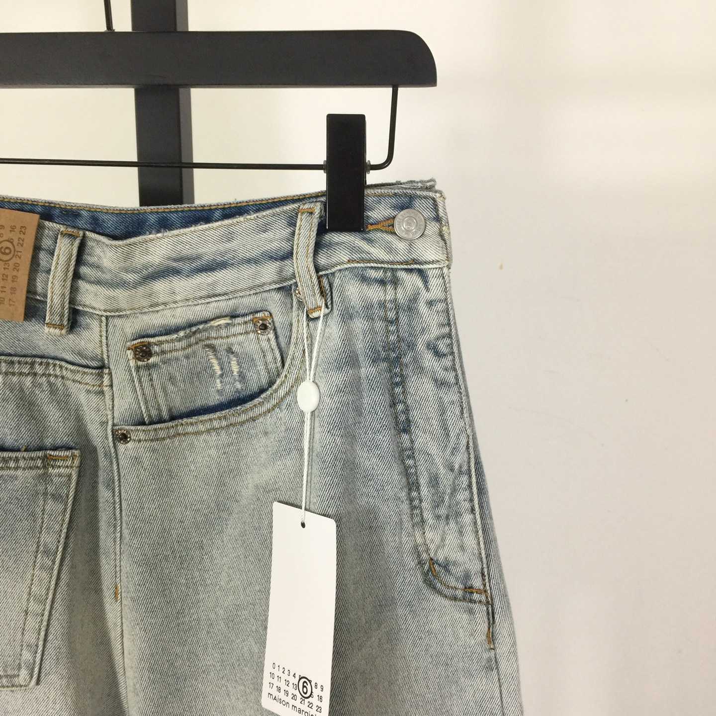 MM6 Maison Margiela Twist Wide Leg Jeans - DesignerGu