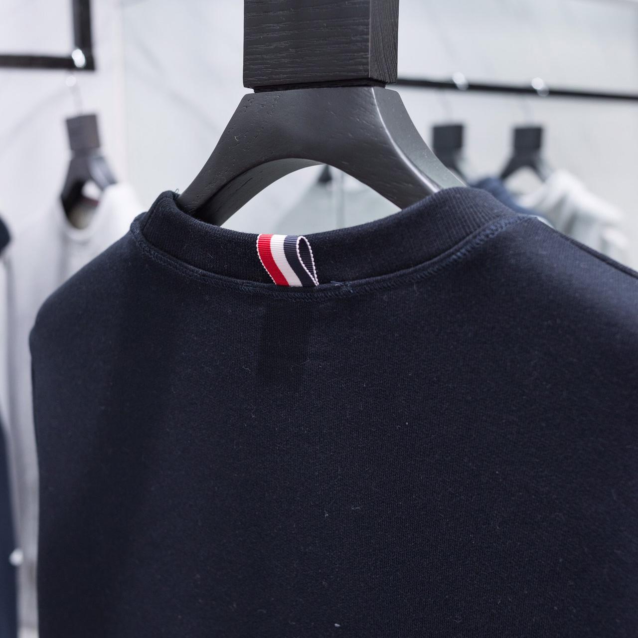 Thom Browne Stripe Sleeve Sweatshirt   TB22 - DesignerGu