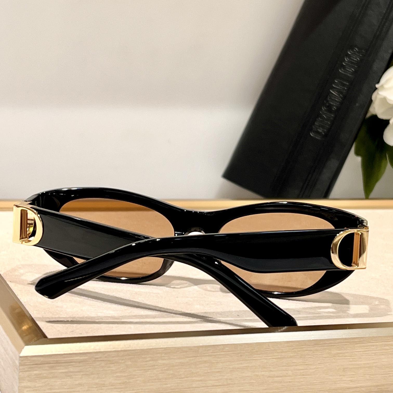Dior 30Montaigne S9U Sunglasses  - DesignerGu