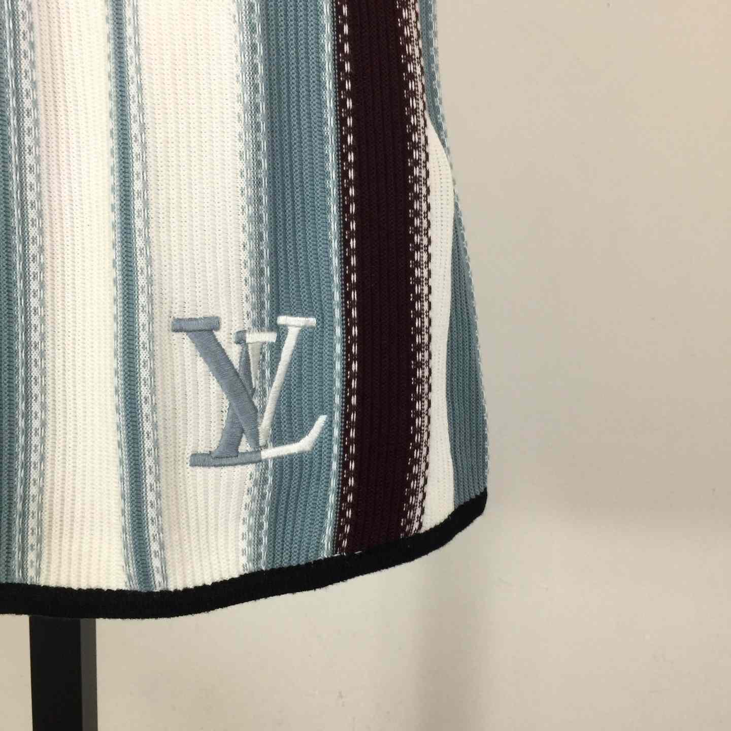 Louis Vuitton Striped Crochet Shorts   1AHVP1 - DesignerGu