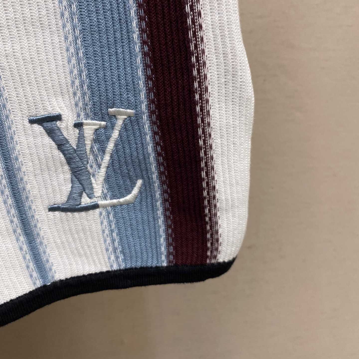 Louis Vuitton Striped Crochet Shorts   1AHVP1 - DesignerGu