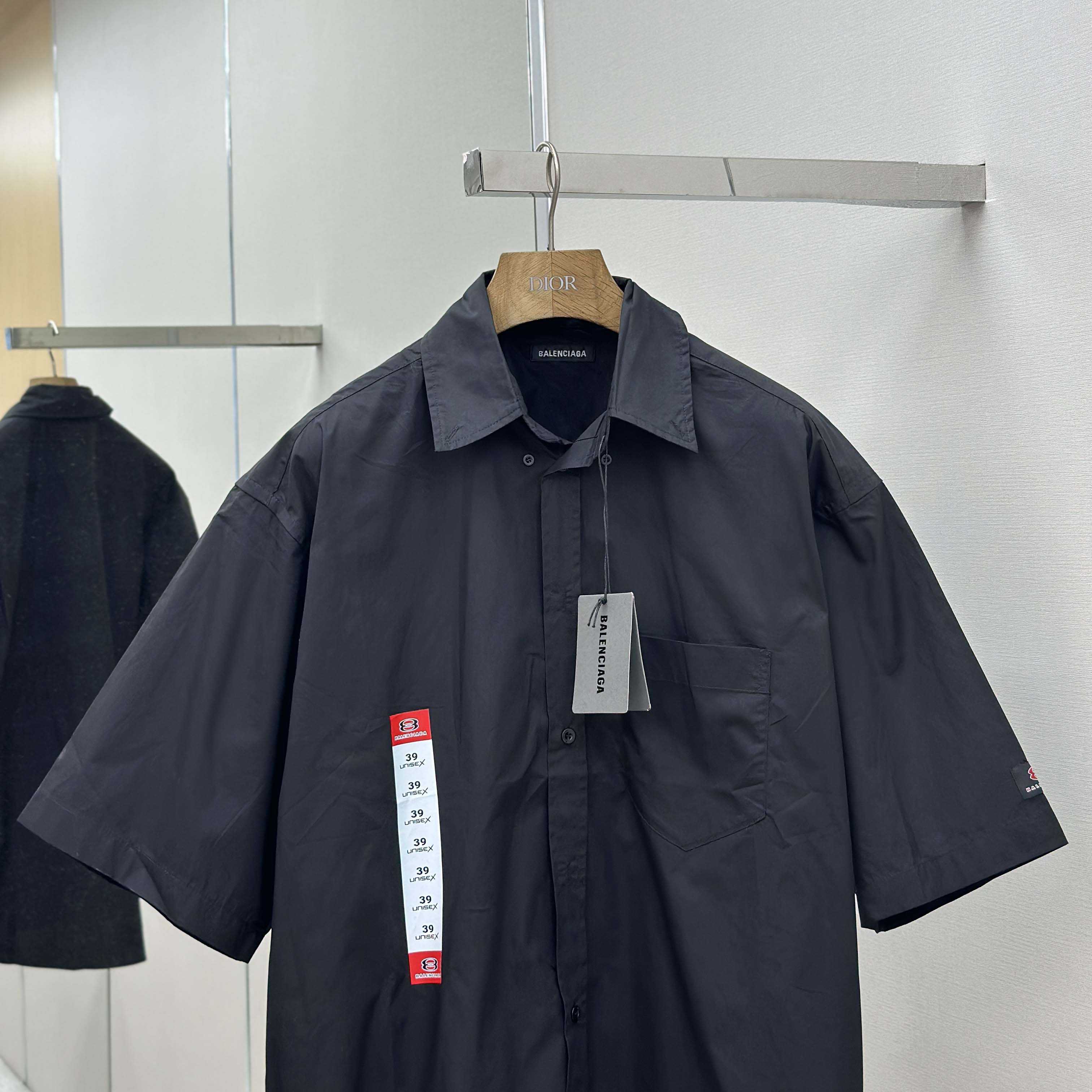 Balenciaga Workwear Short Sleeve Large Fit Shirt In Black - DesignerGu