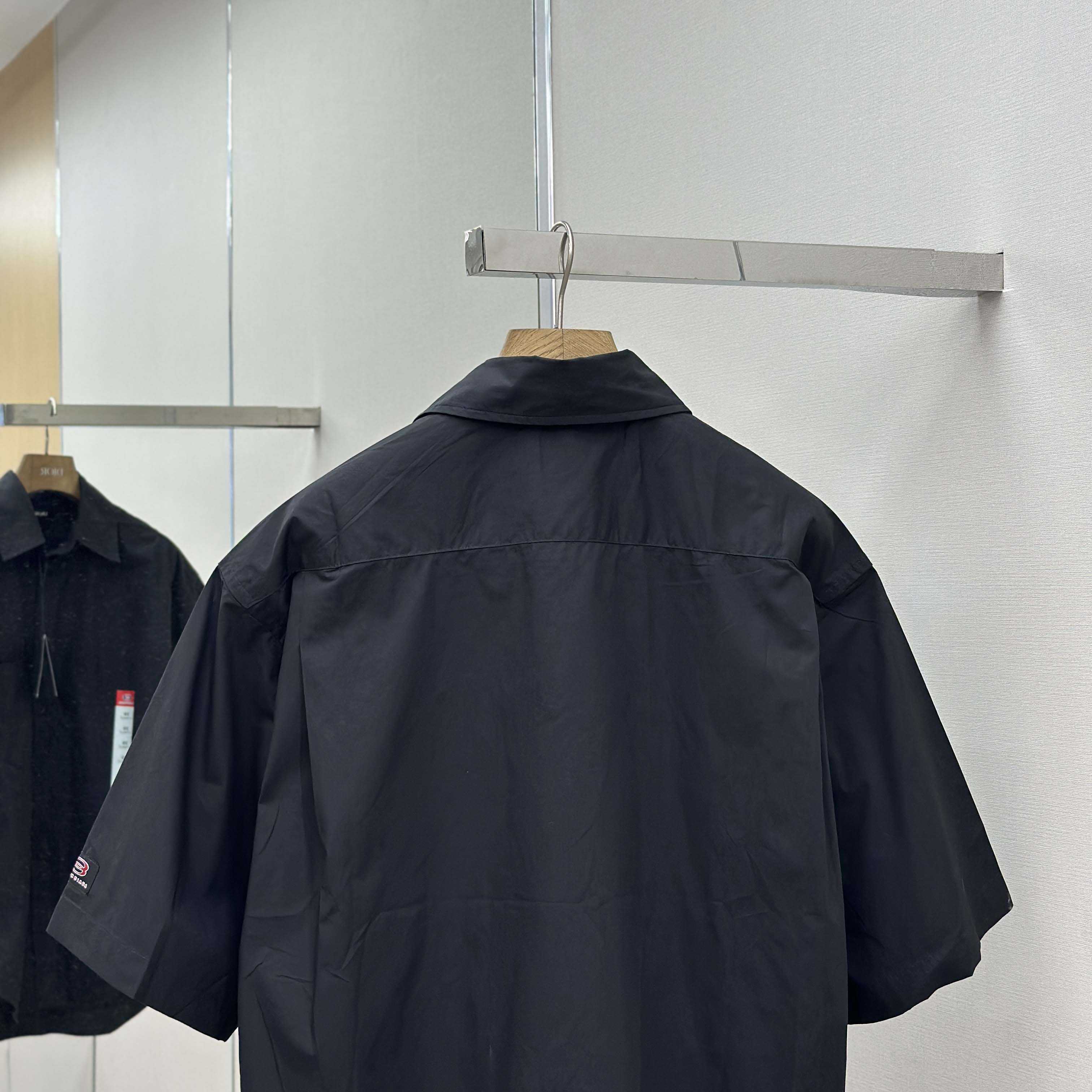 Balenciaga Workwear Short Sleeve Large Fit Shirt In Black - DesignerGu