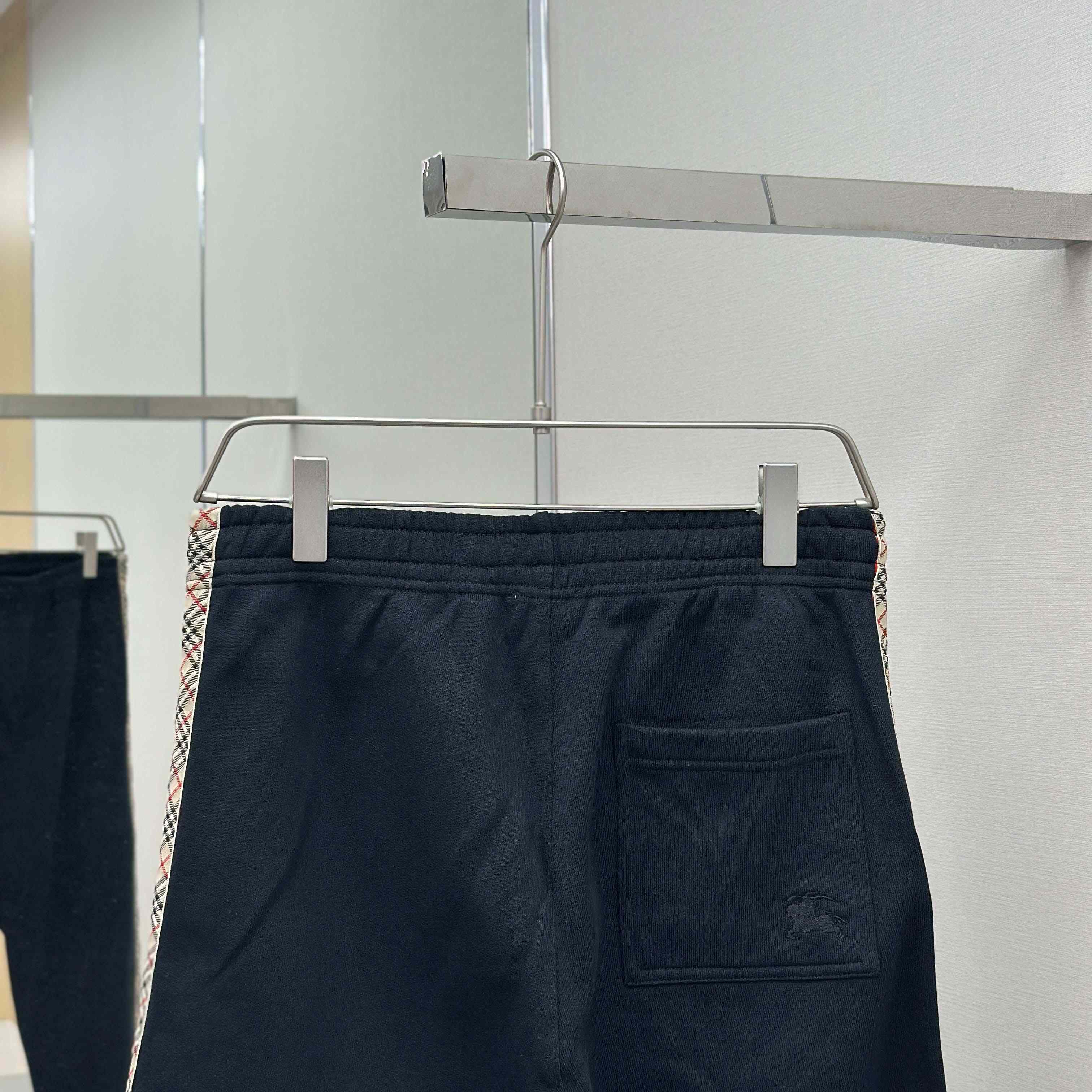 Burberry Check Trim Cotton Jogging Pants - DesignerGu