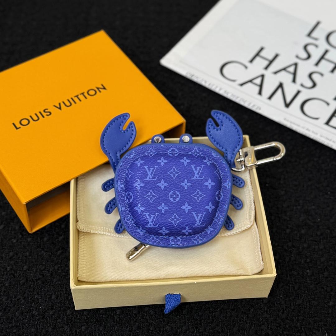 Louis Vuitton LV Crab Bag Charm   M02217 - DesignerGu