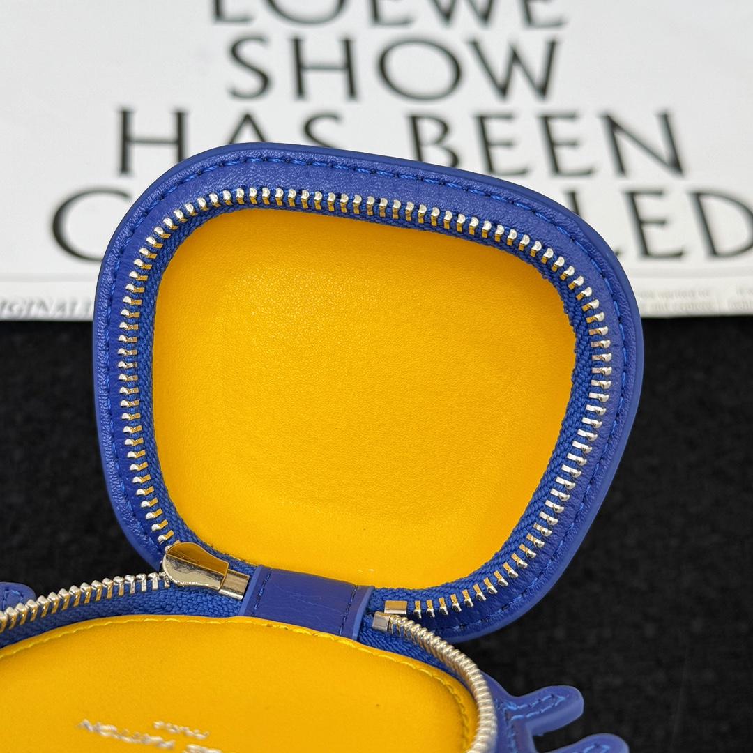 Louis Vuitton LV Crab Bag Charm   M02217 - DesignerGu