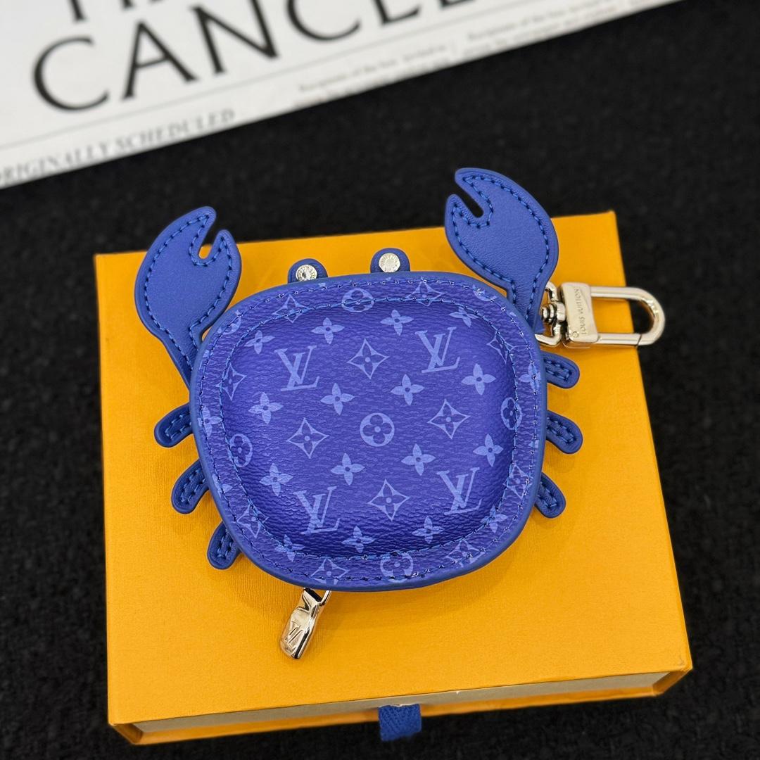 Louis Vuitton LV Crab Bag Charm   M02217 - DesignerGu