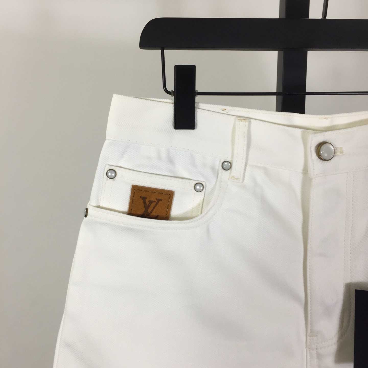 Louis Vuitton Denim Shorts   1AHVDJ - DesignerGu