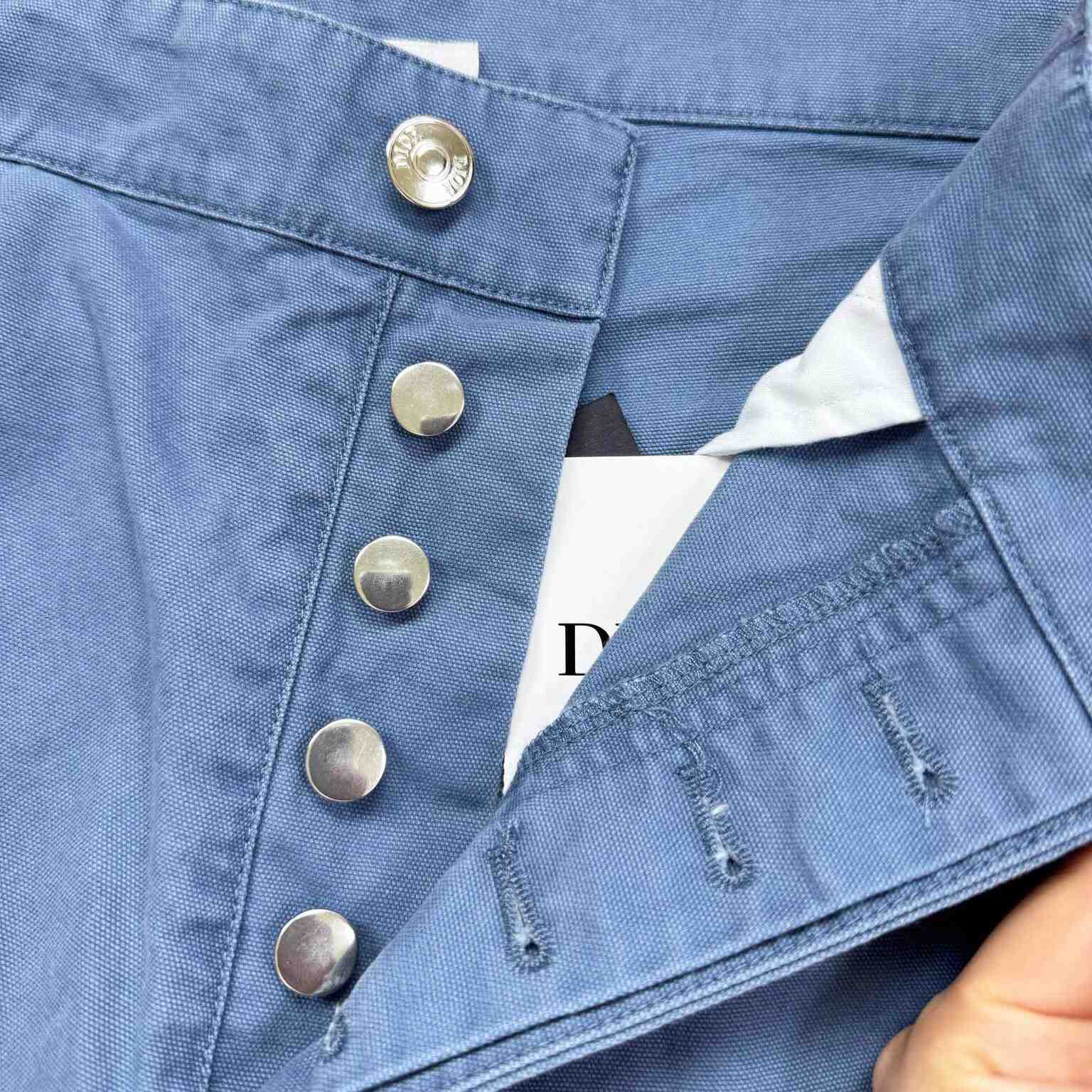 Dior Men Blue Bermuda Shorts - DesignerGu