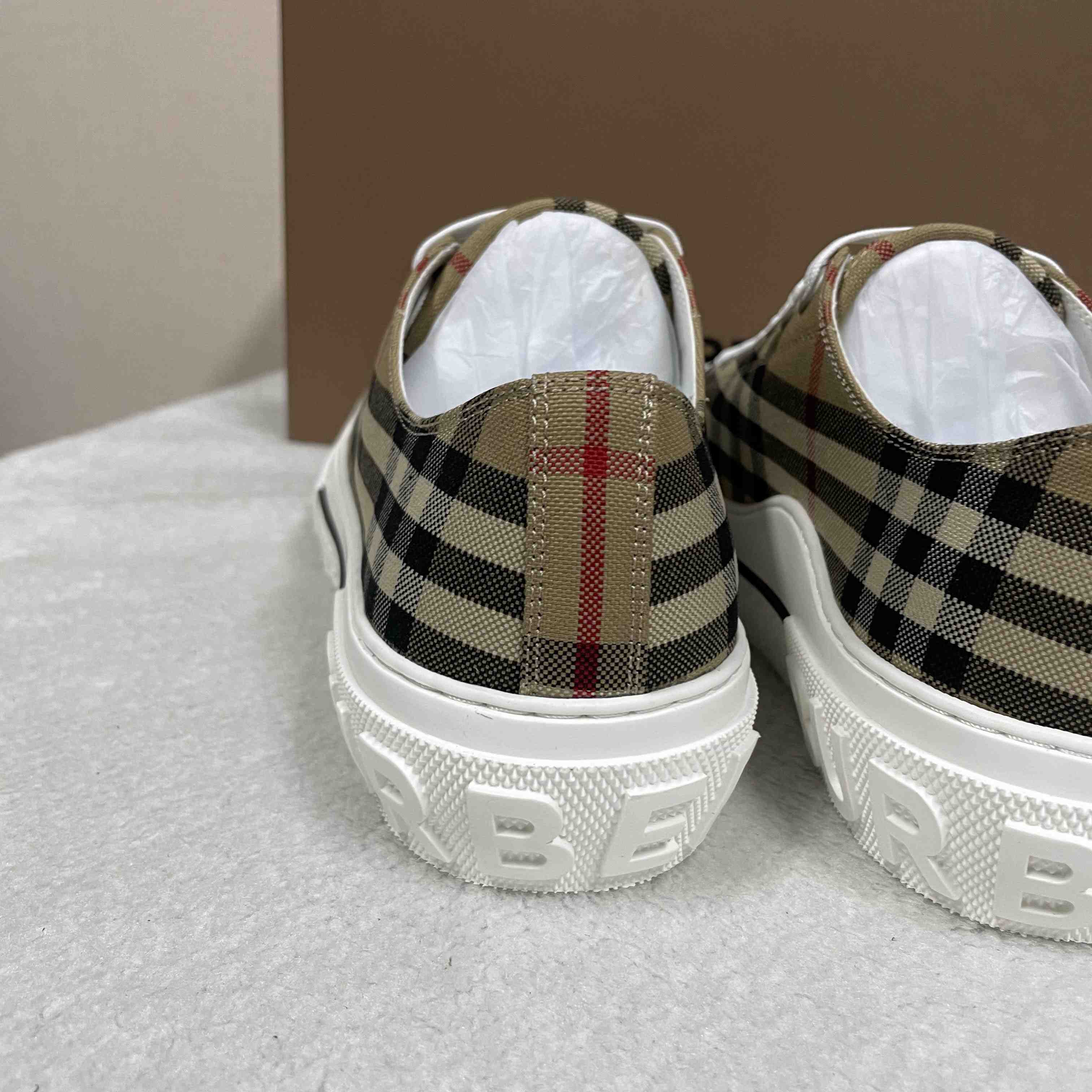 Burberry Check Low Top Sneaker - DesignerGu
