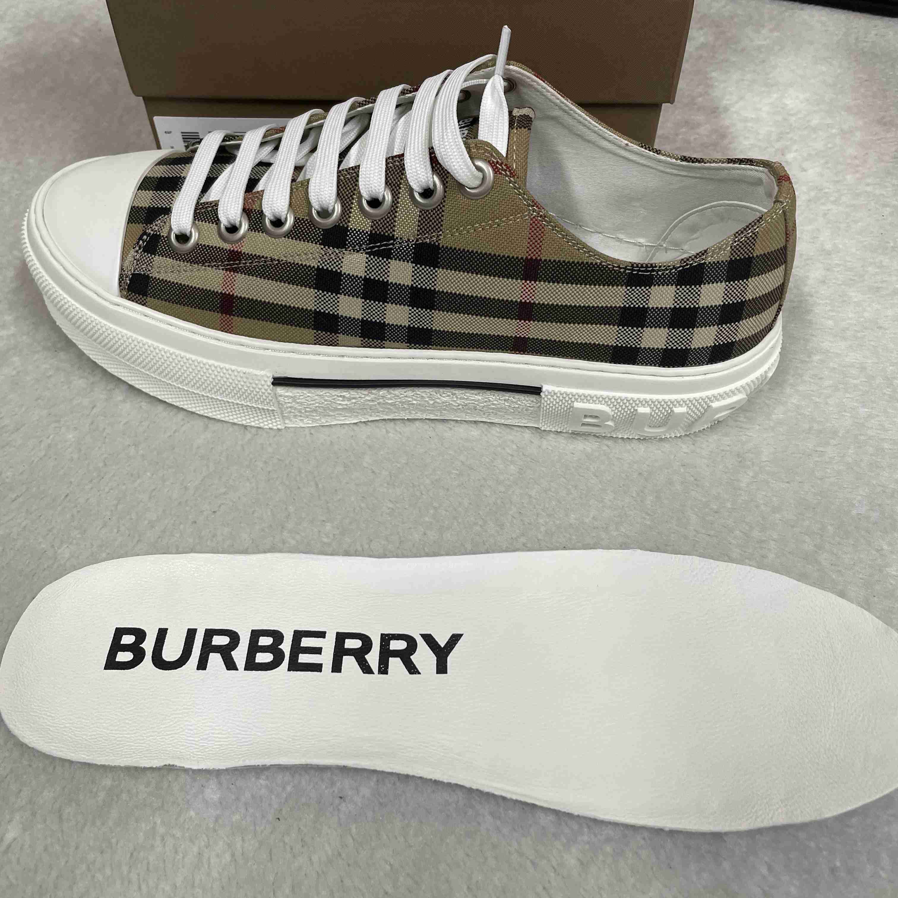 Burberry Check Low Top Sneaker - DesignerGu