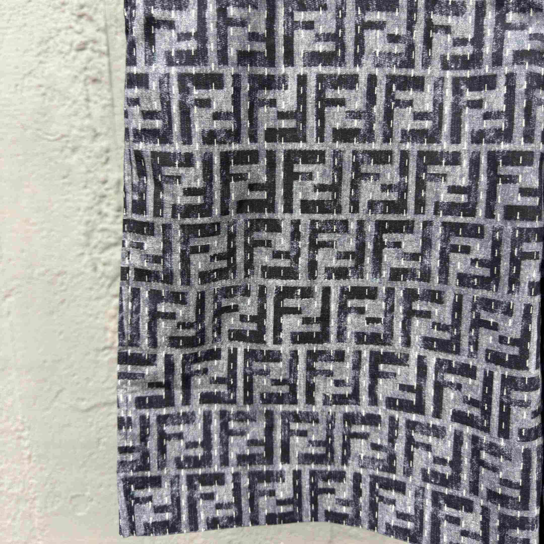 Fendi Bermudas  - DesignerGu