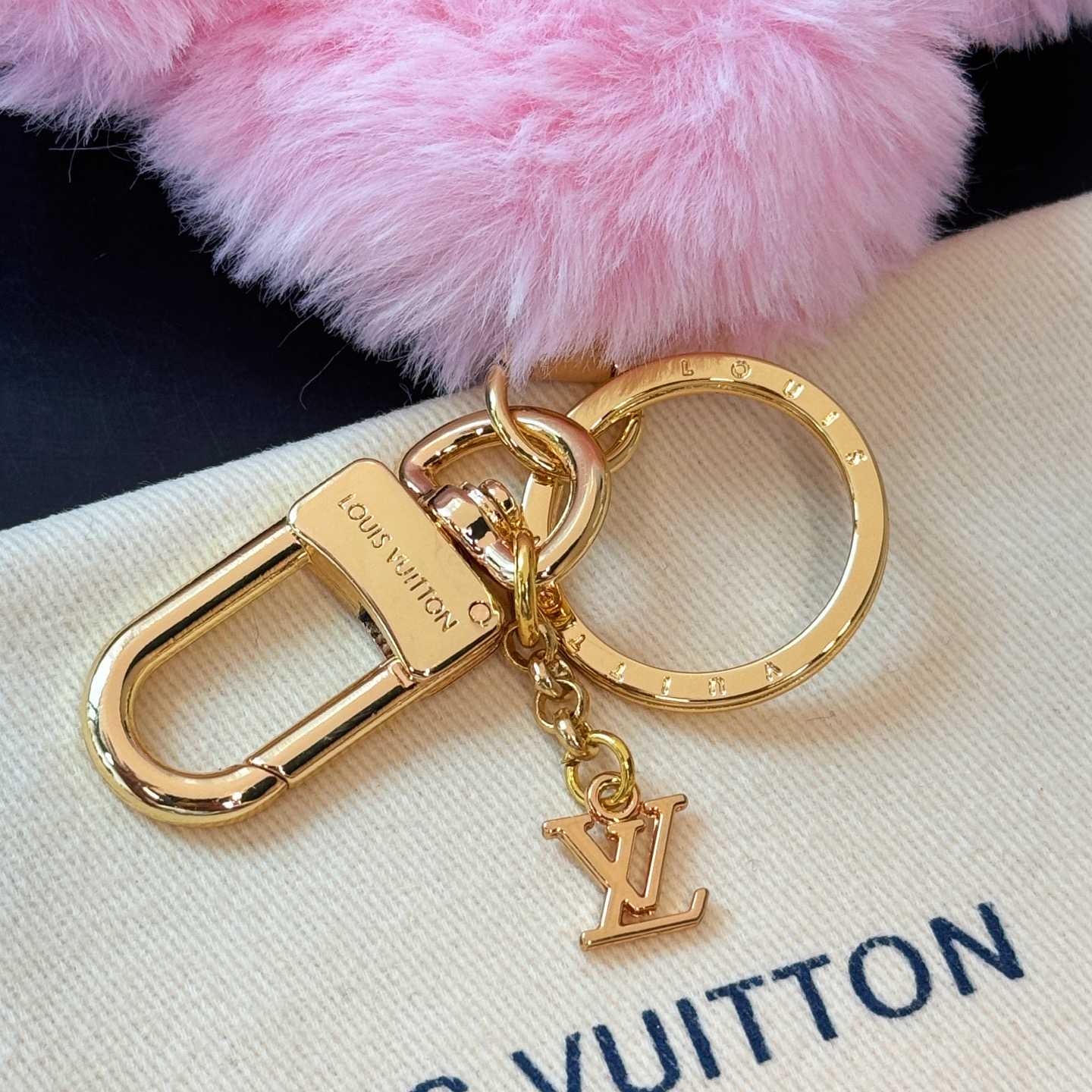 Louis Vuitton My Vivienne Bag Charm   M02348 - DesignerGu