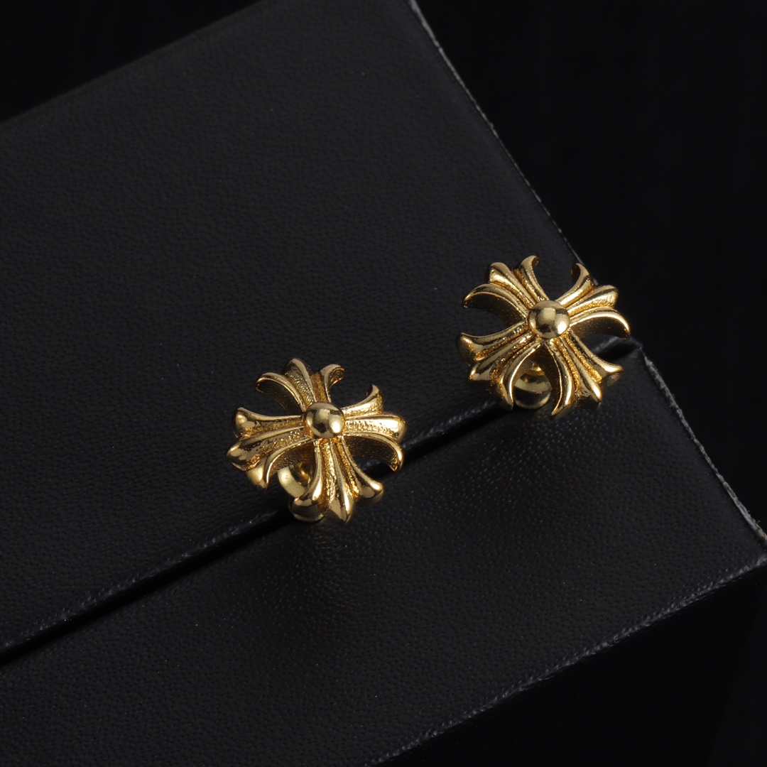 Chrome Heart Earrings - DesignerGu