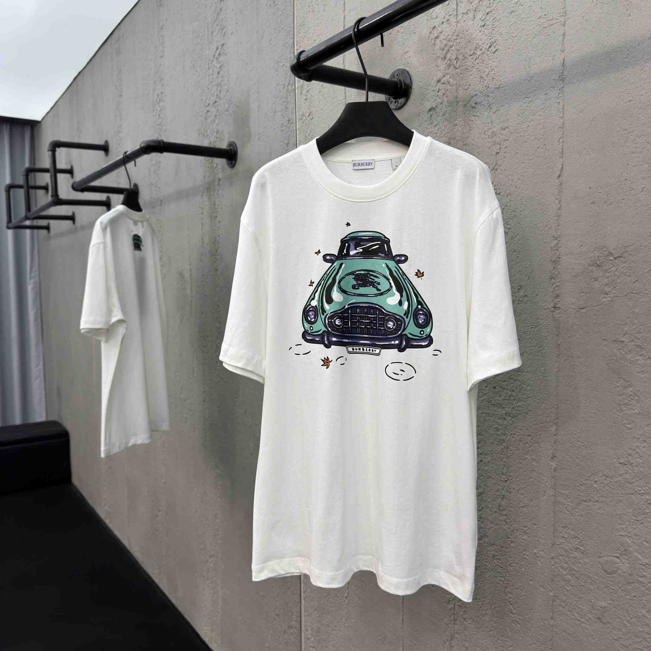 Burberry Car Cotton T-shirt - DesignerGu