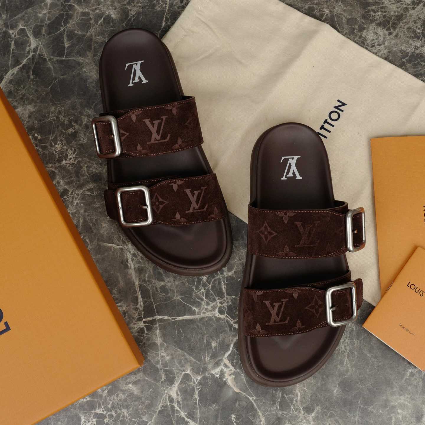 Louis Vuitton LV Venice Mule  1AHSK4 - DesignerGu