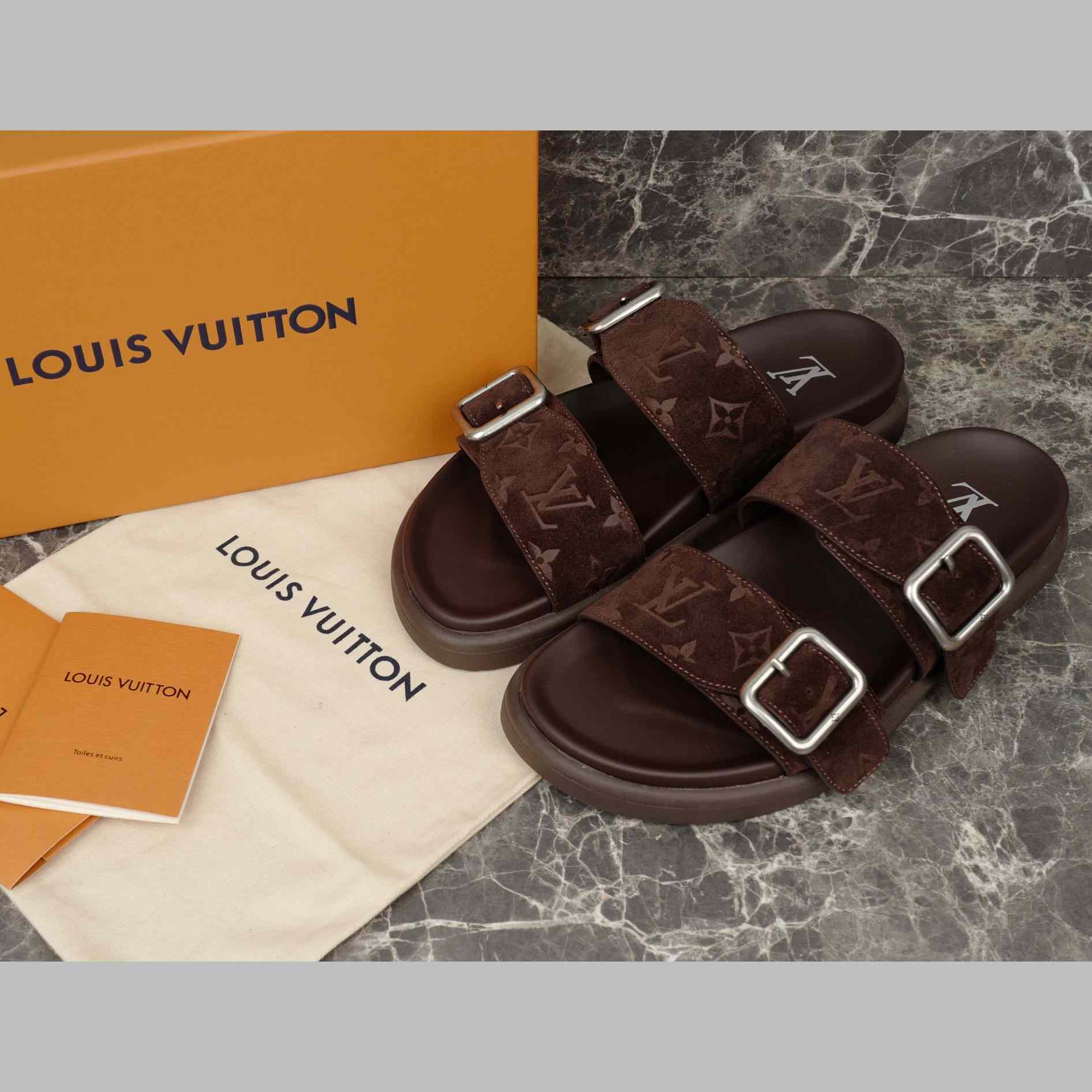 Louis Vuitton LV Venice Mule  1AHSK4 - DesignerGu