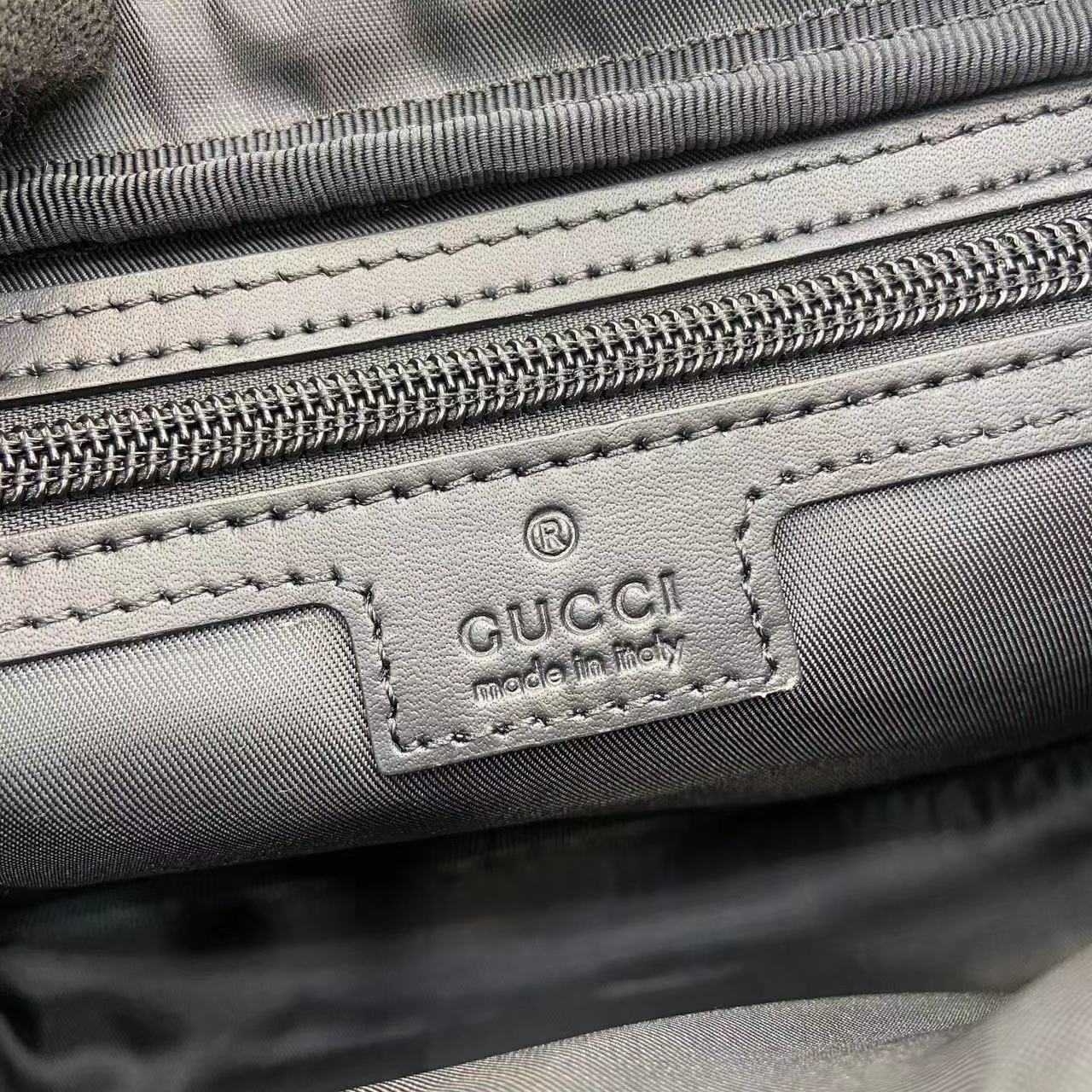 Gucci Nexus Large Slingbag - DesignerGu