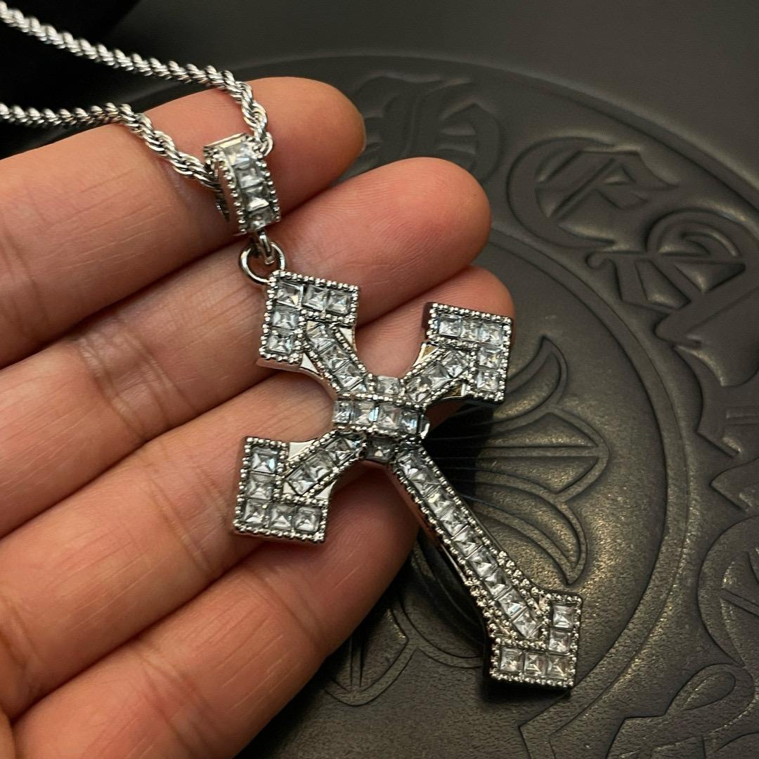 Chrome Heart Necklace   - DesignerGu