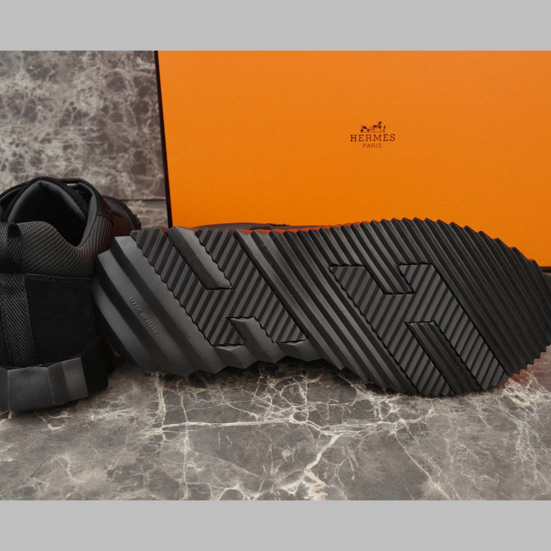 Hermes Bouncing Sneaker - DesignerGu