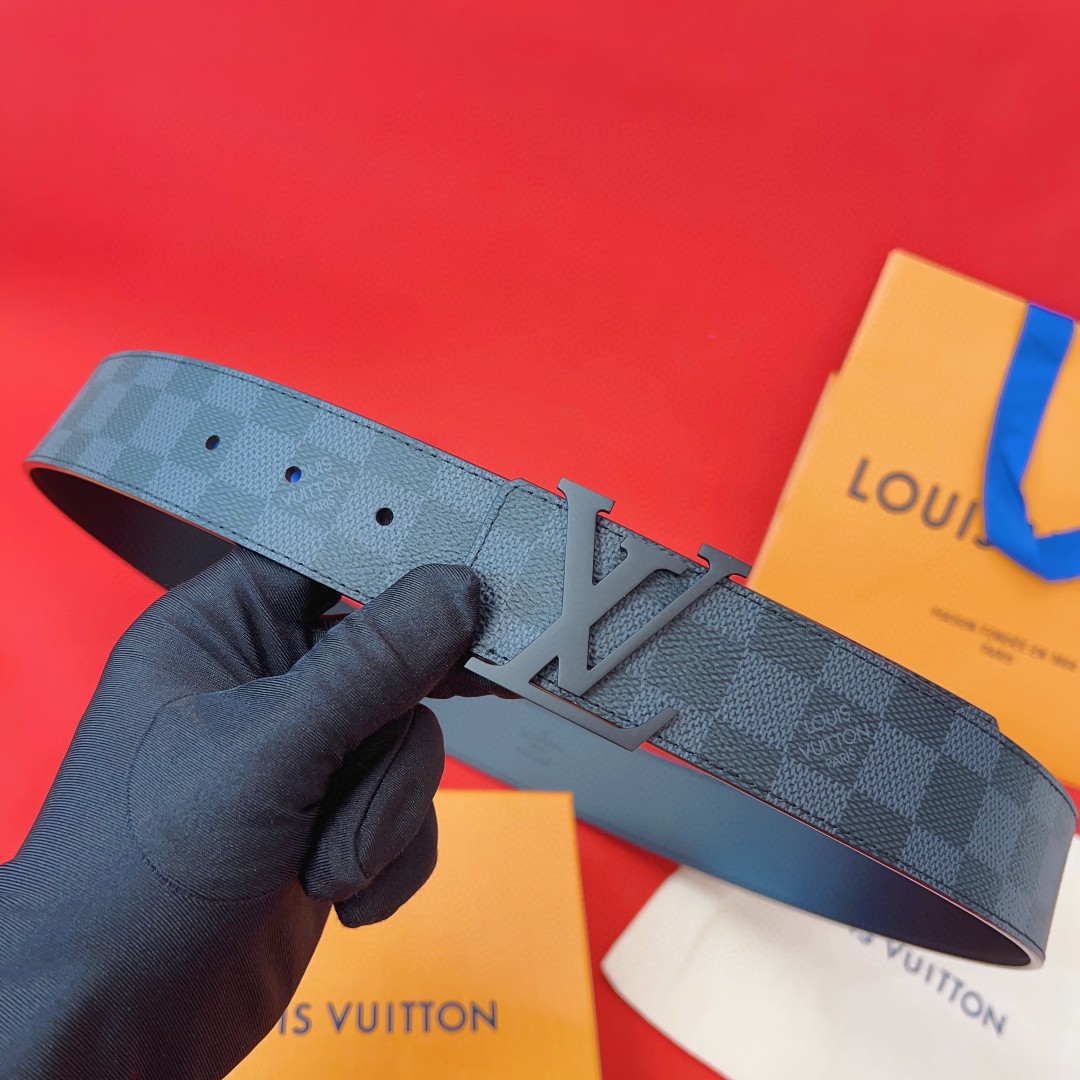 Louis Vuitton Reversible Belt - DesignerGu