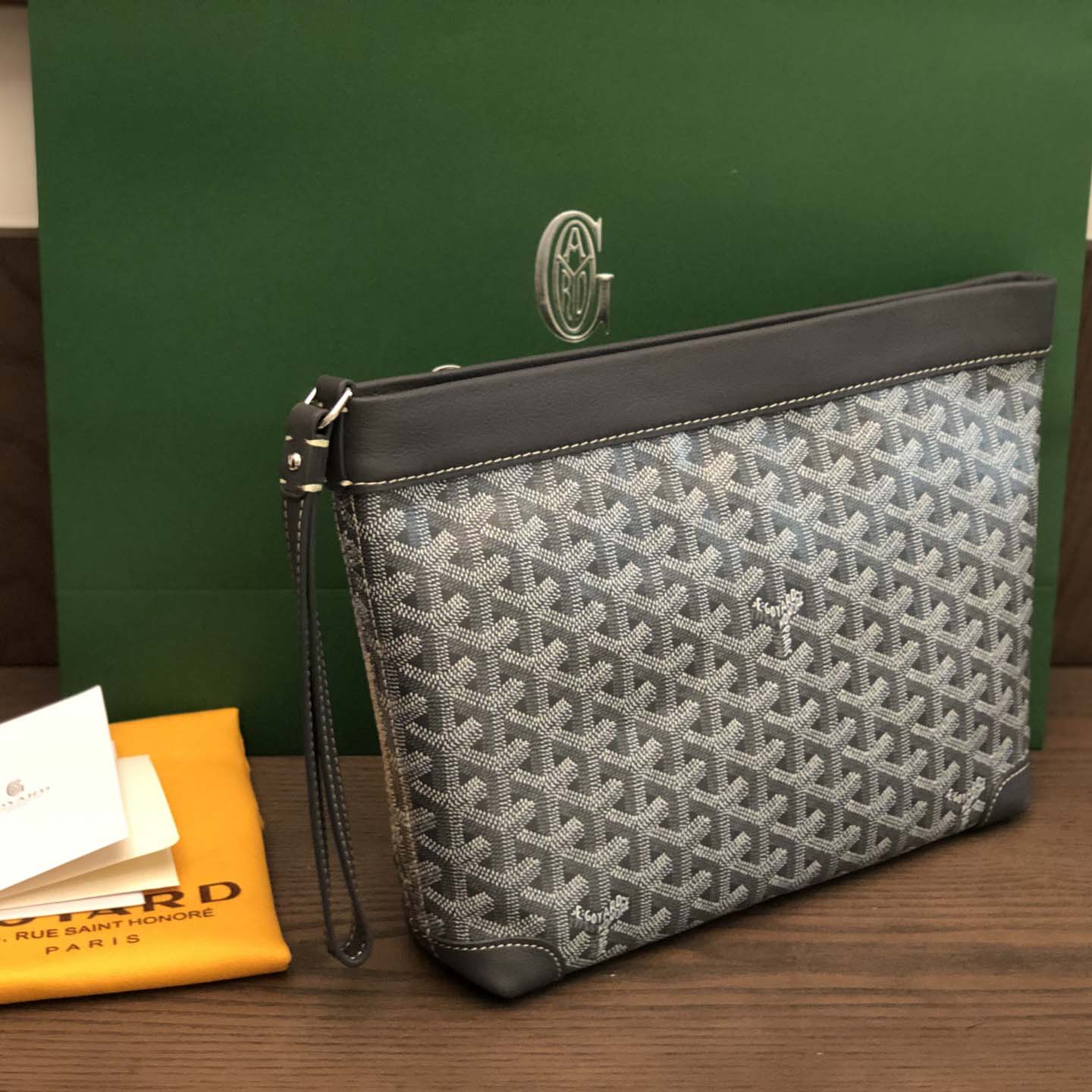 Goyard Conti Pouch - DesignerGu