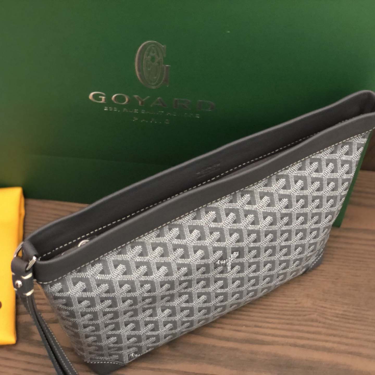 Goyard Conti Pouch - DesignerGu