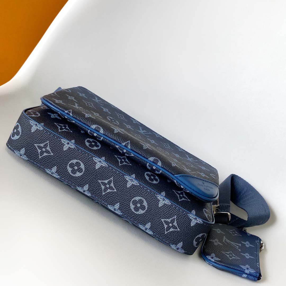 Louis Vuitton Trio Messenger  25*18.5*7cm - DesignerGu