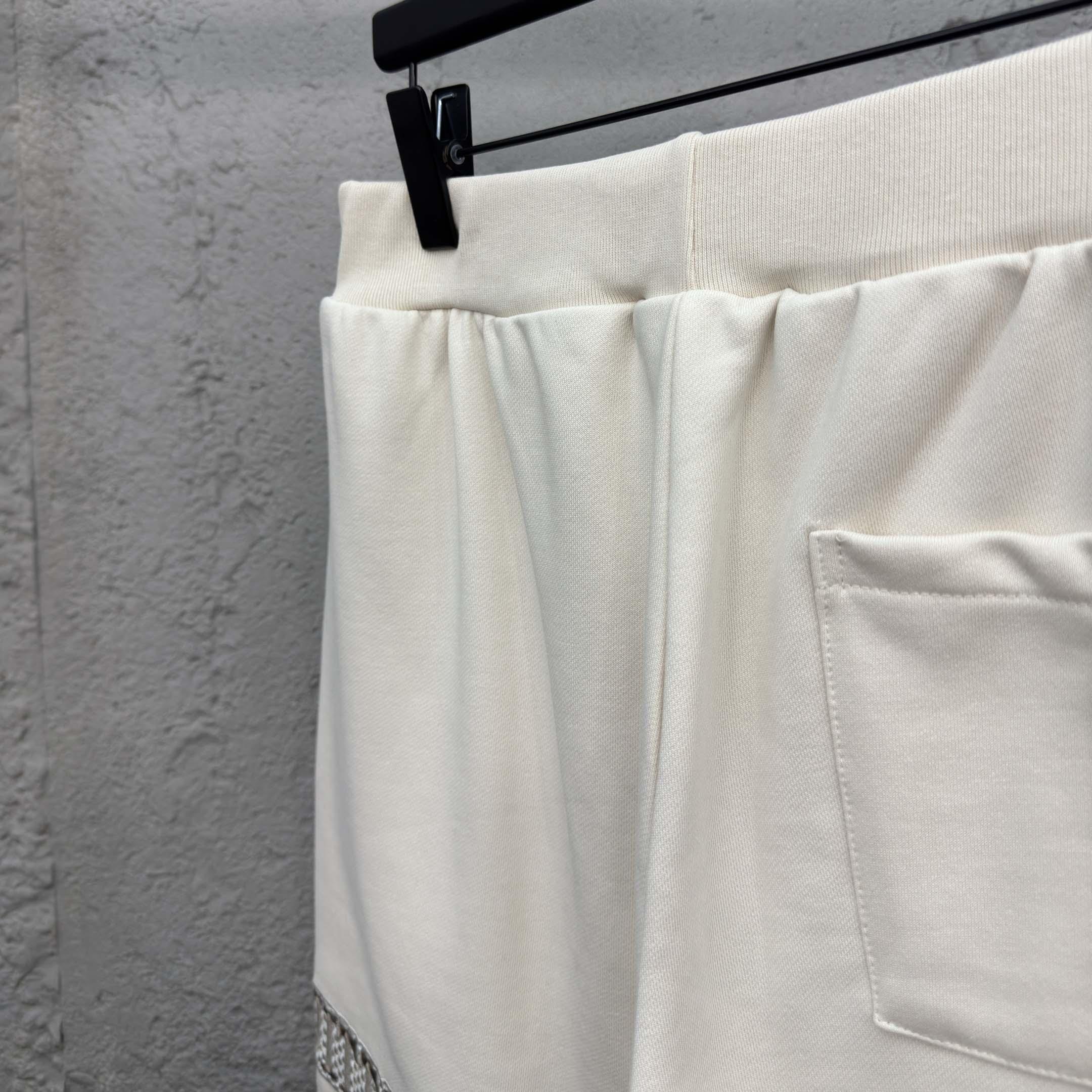 Louis Vuitton Embellished Shorts   1AHW38 - DesignerGu