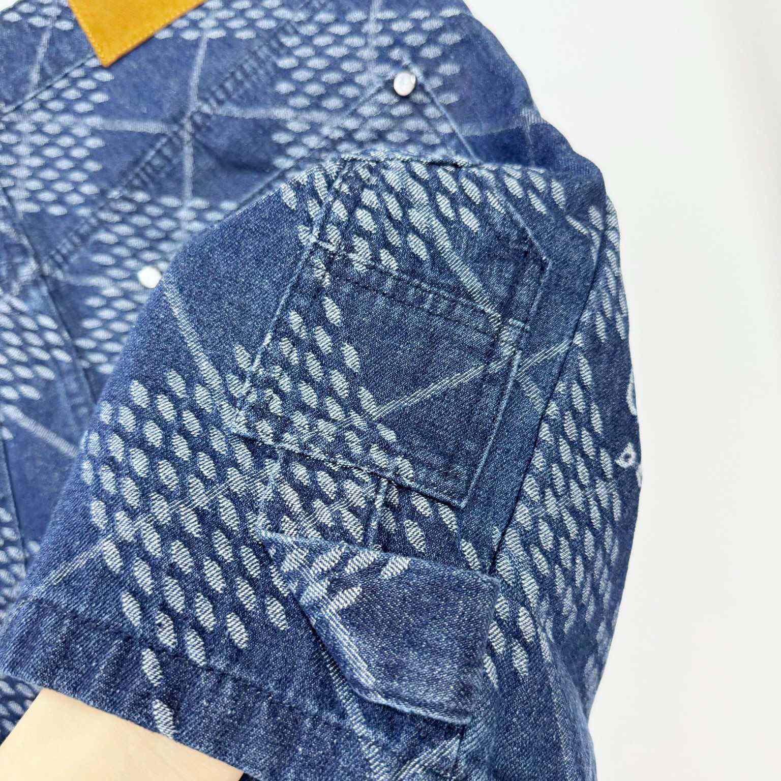 Louis Vuitton Denim Carpenter Shorts    1AGIWB - DesignerGu