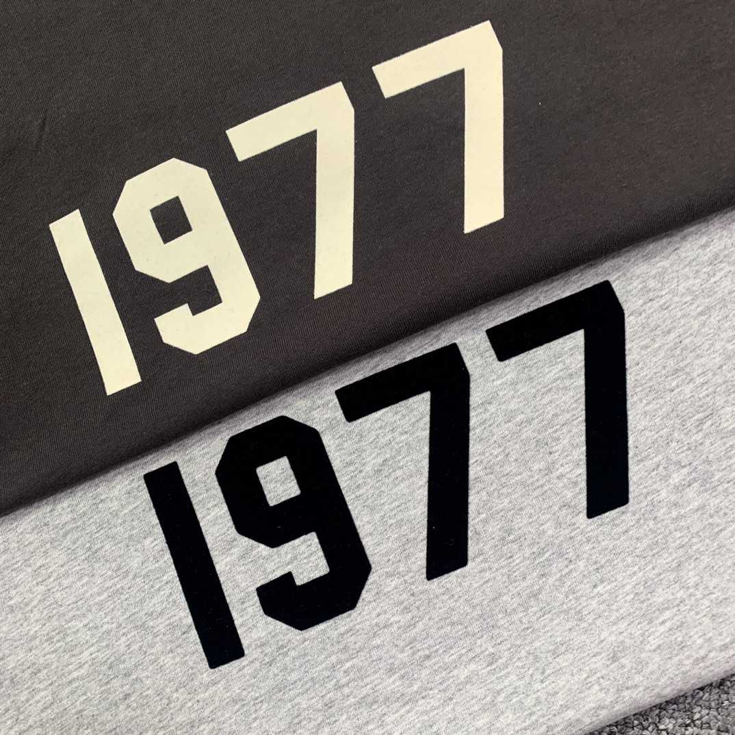 Fear of God Essentials 1977 Tee - DesignerGu