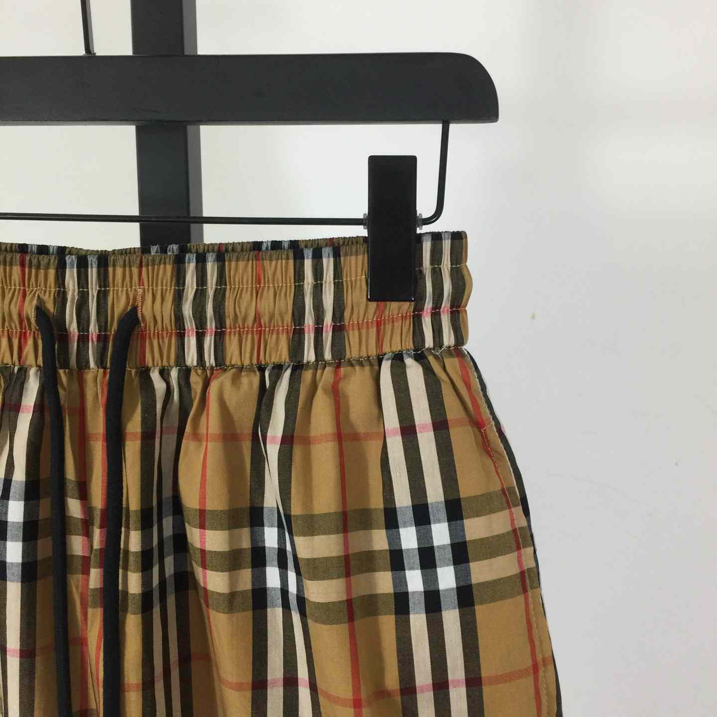Burberry Check Shorts - DesignerGu
