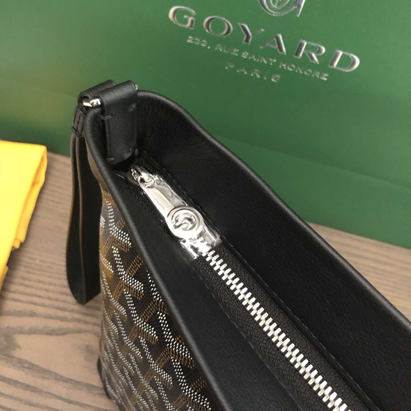 Goyard Conti Pouch - DesignerGu